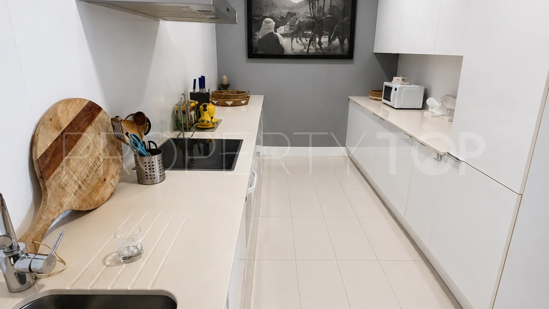 San Enrique de Guadiaro town house for sale