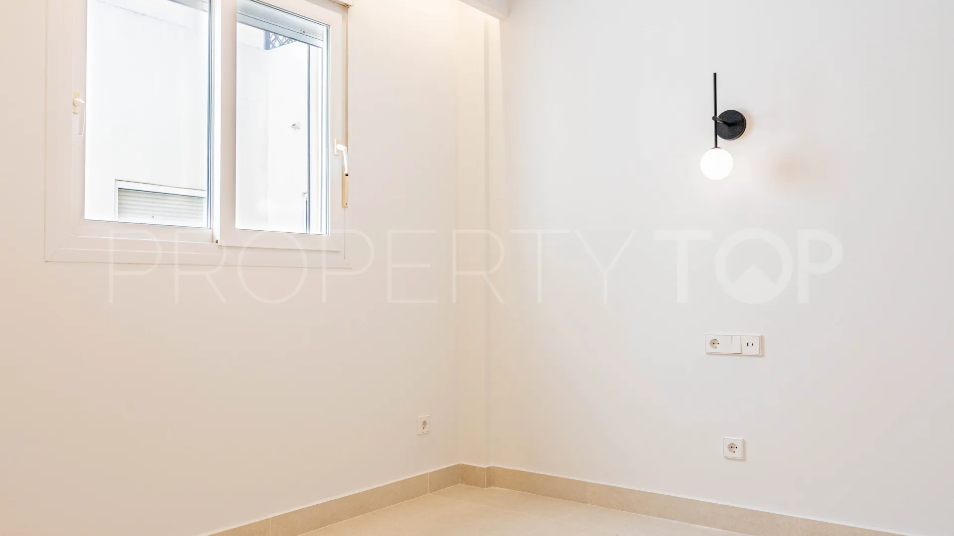 For sale Tarifa town house