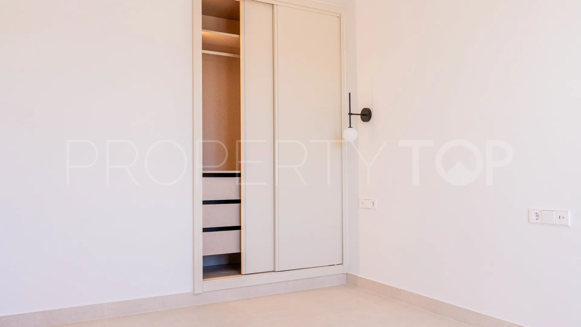 For sale Tarifa town house