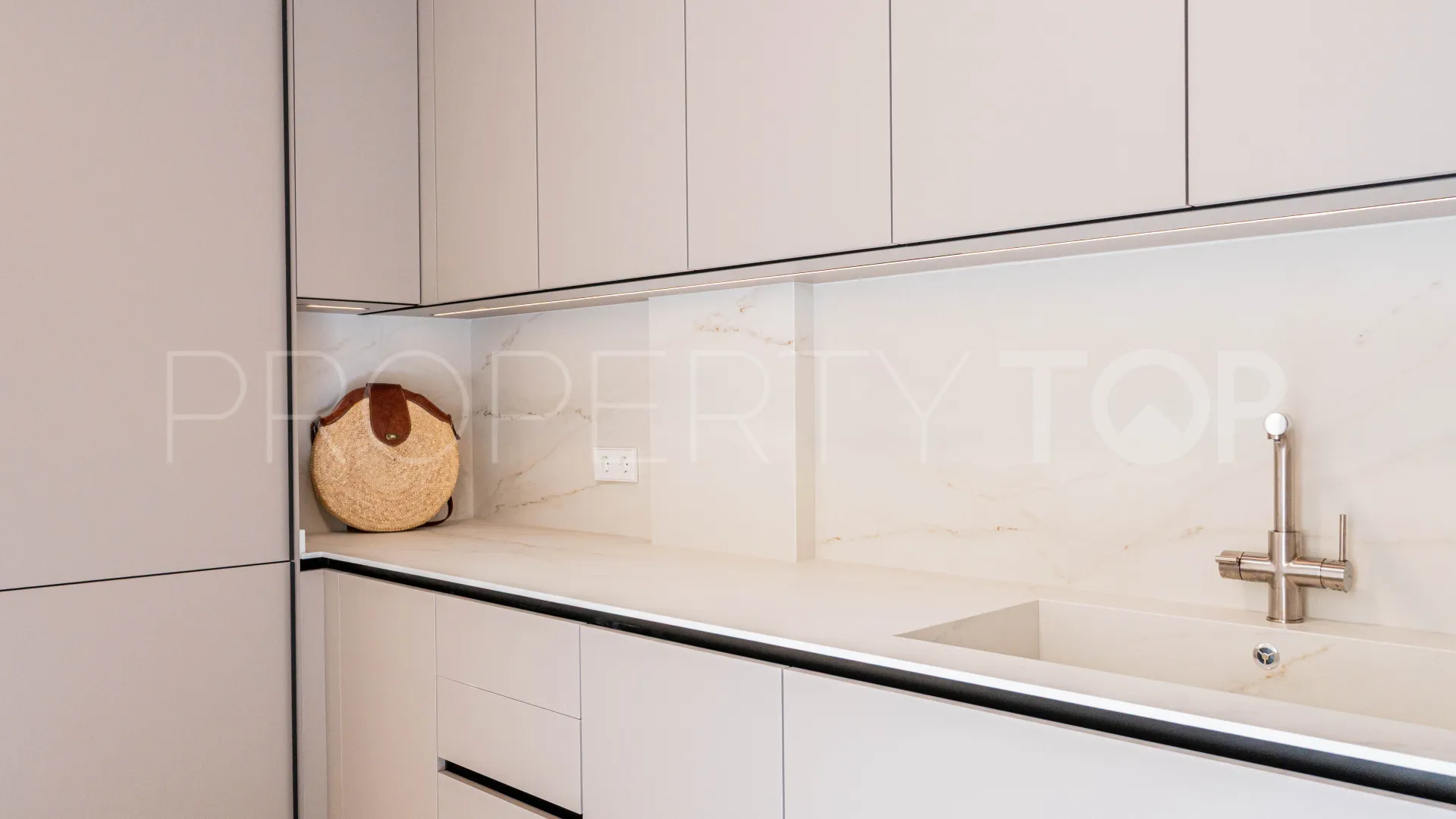 For sale Tarifa town house