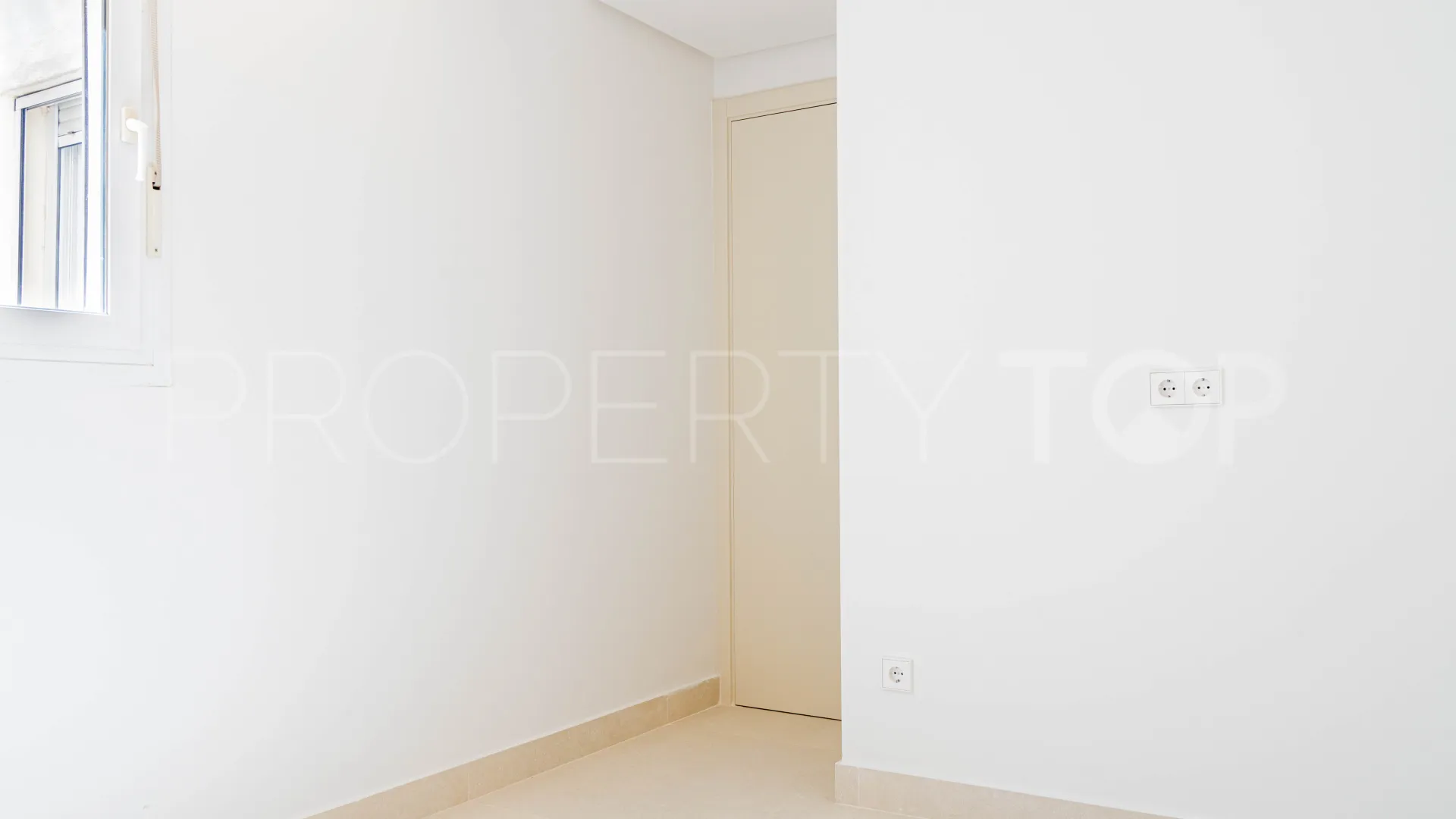 For sale Tarifa town house
