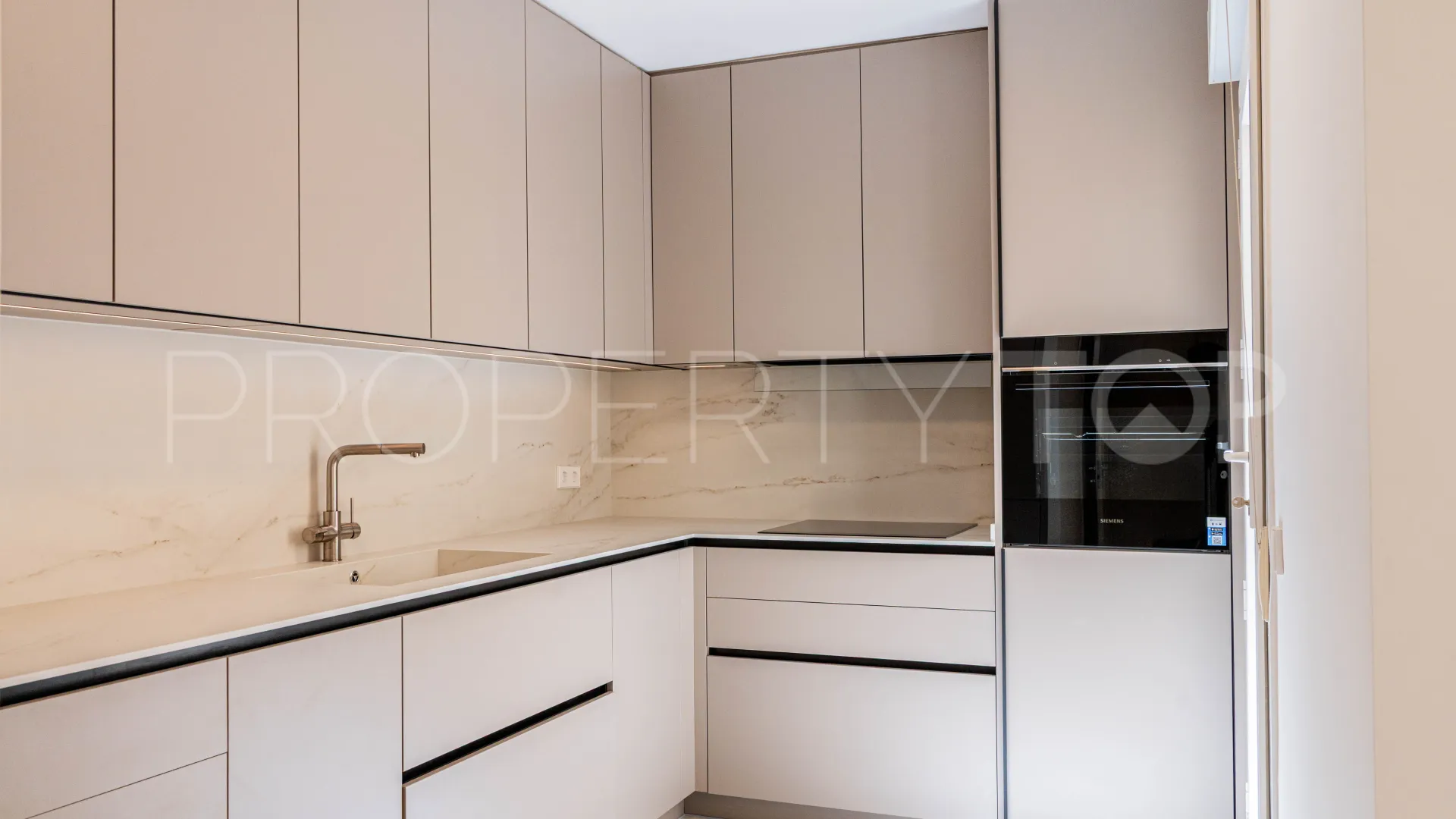 For sale Tarifa town house
