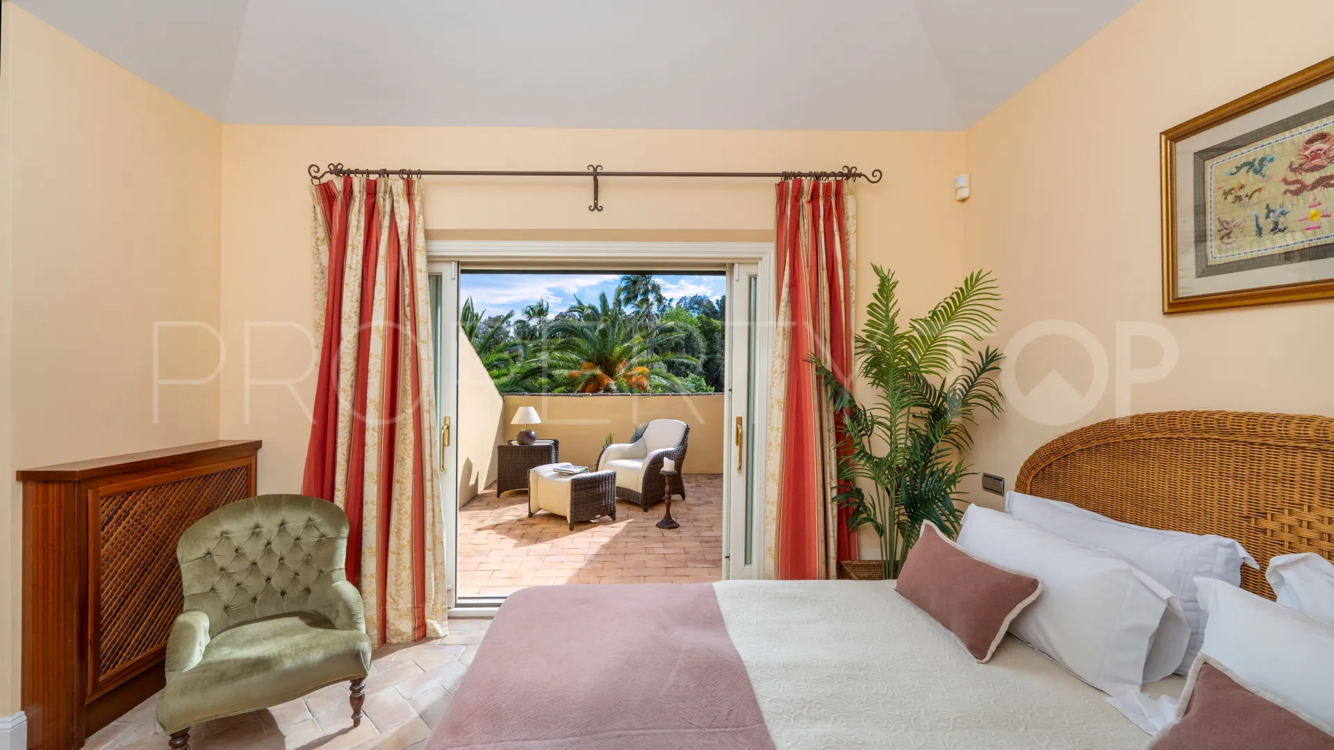 For sale Sotogrande Alto Central 6 bedrooms villa