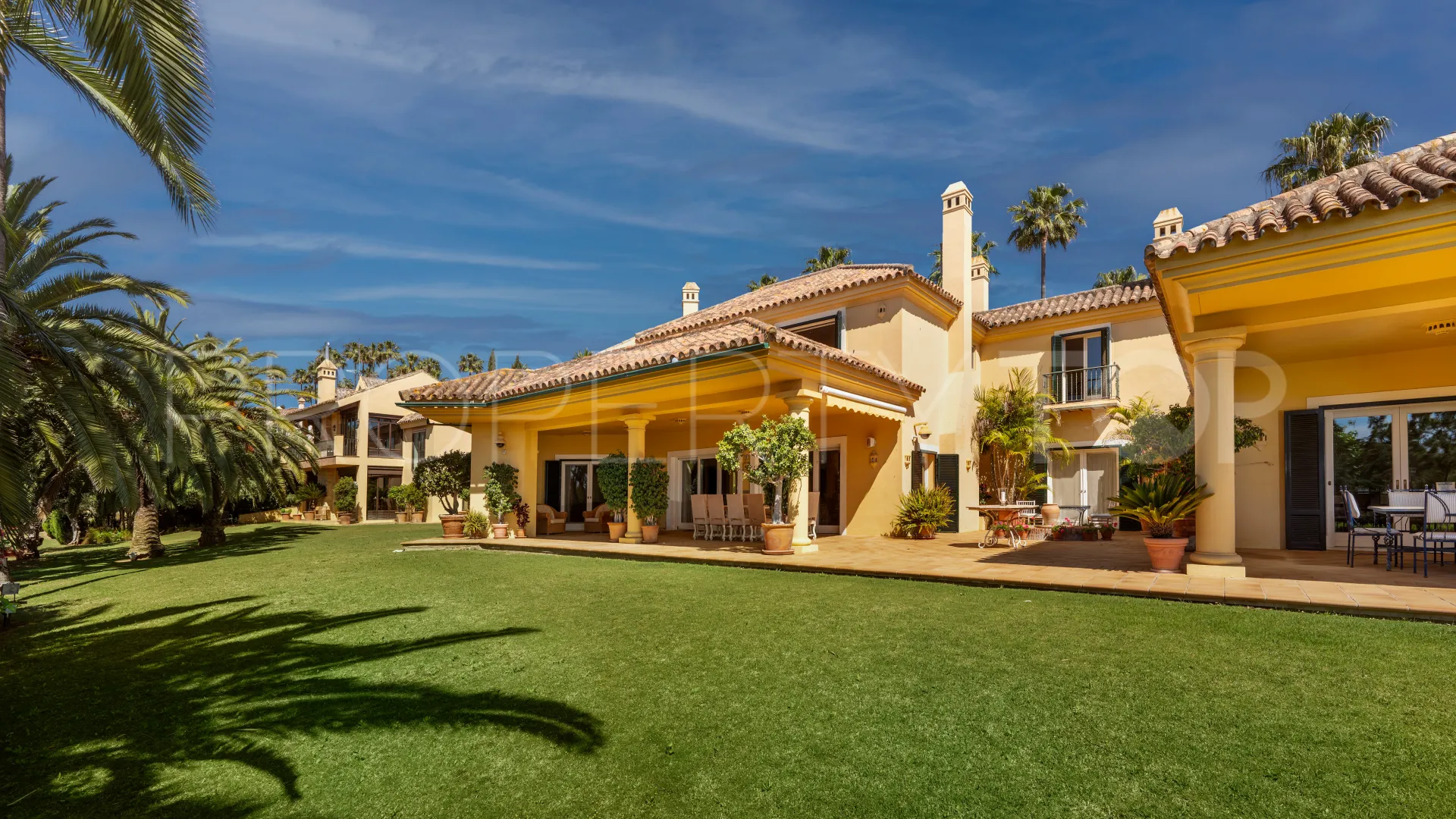 For sale Sotogrande Alto Central 6 bedrooms villa