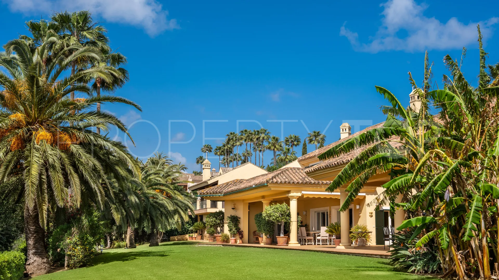 For sale Sotogrande Alto Central 6 bedrooms villa