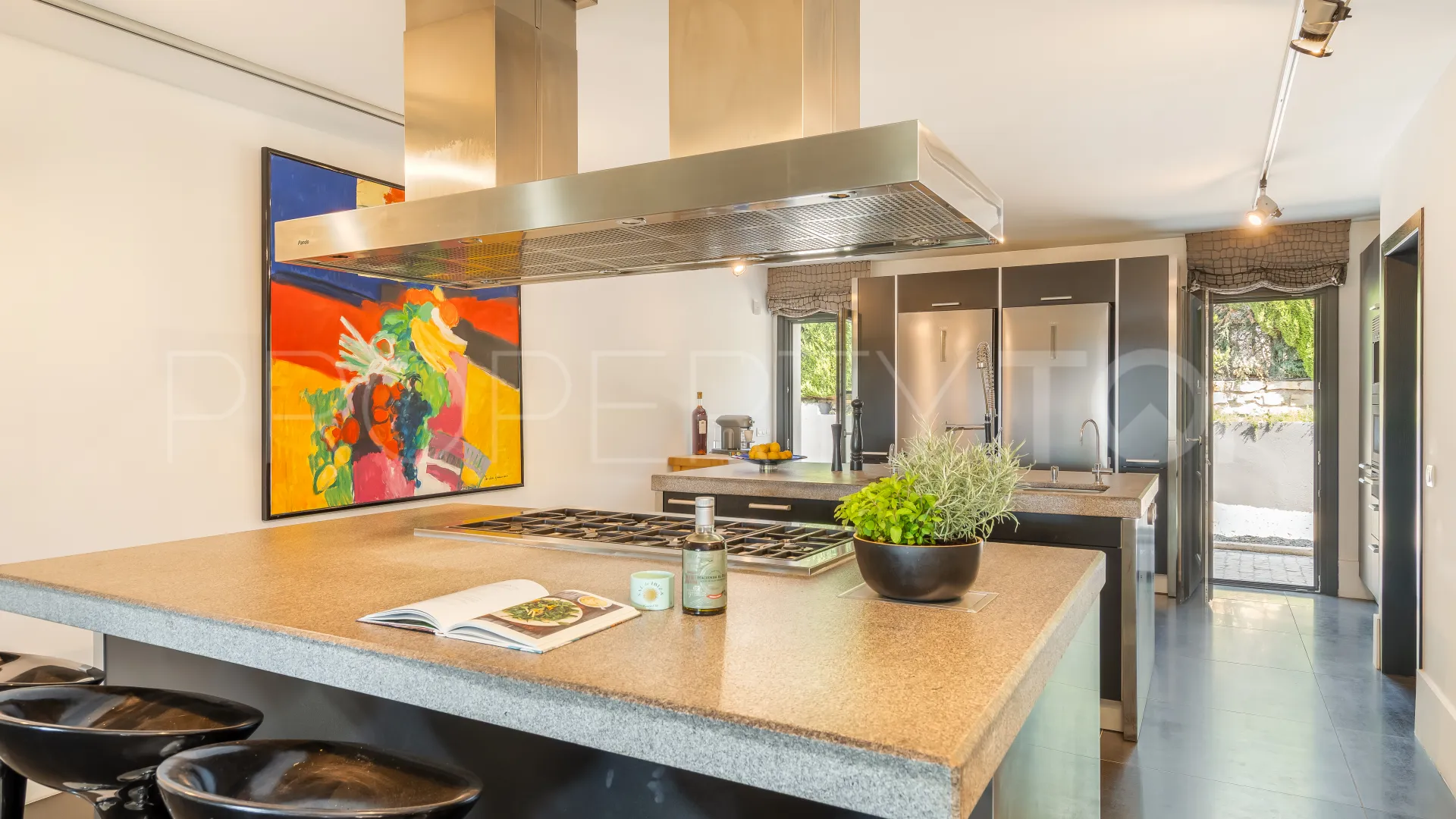 Paraiso Alto villa for sale