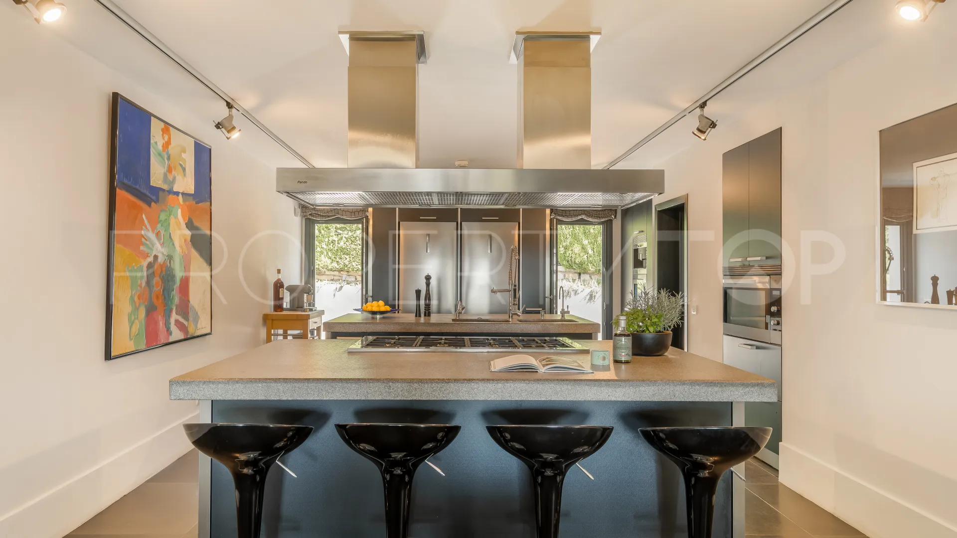 Paraiso Alto villa for sale