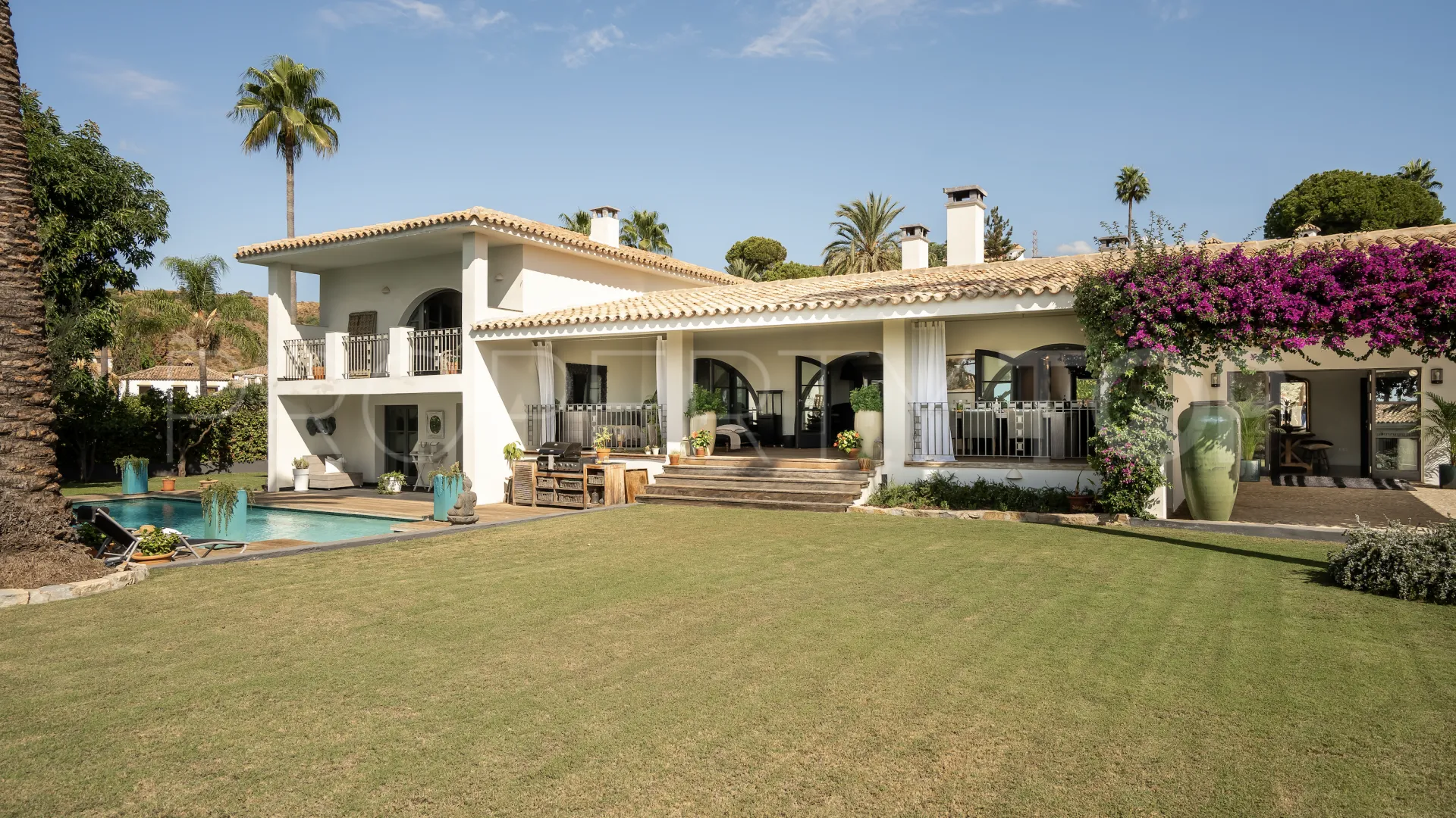 Paraiso Alto villa for sale