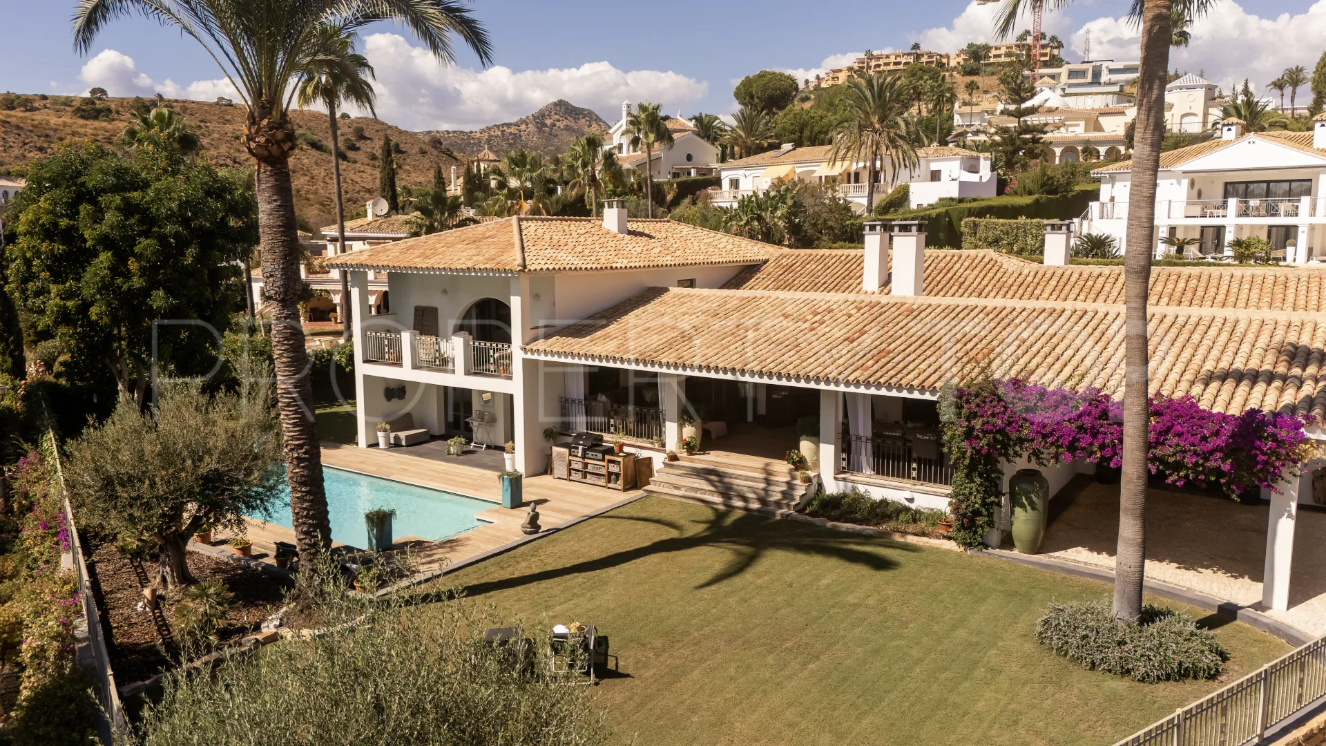 Paraiso Alto villa for sale