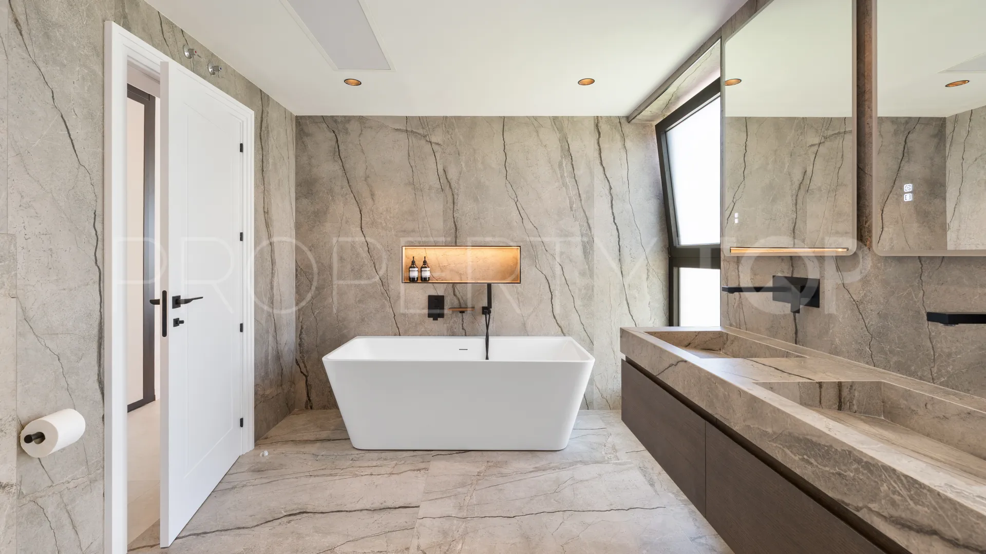 For sale Bel Air villa