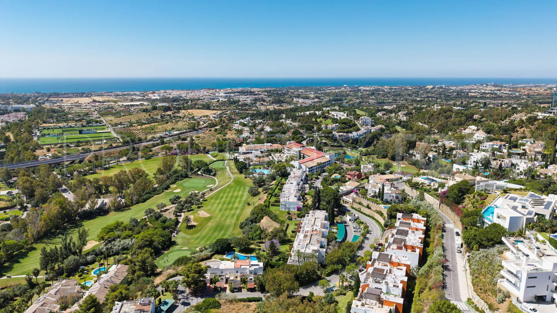 For sale penthouse in La Quinta Suites