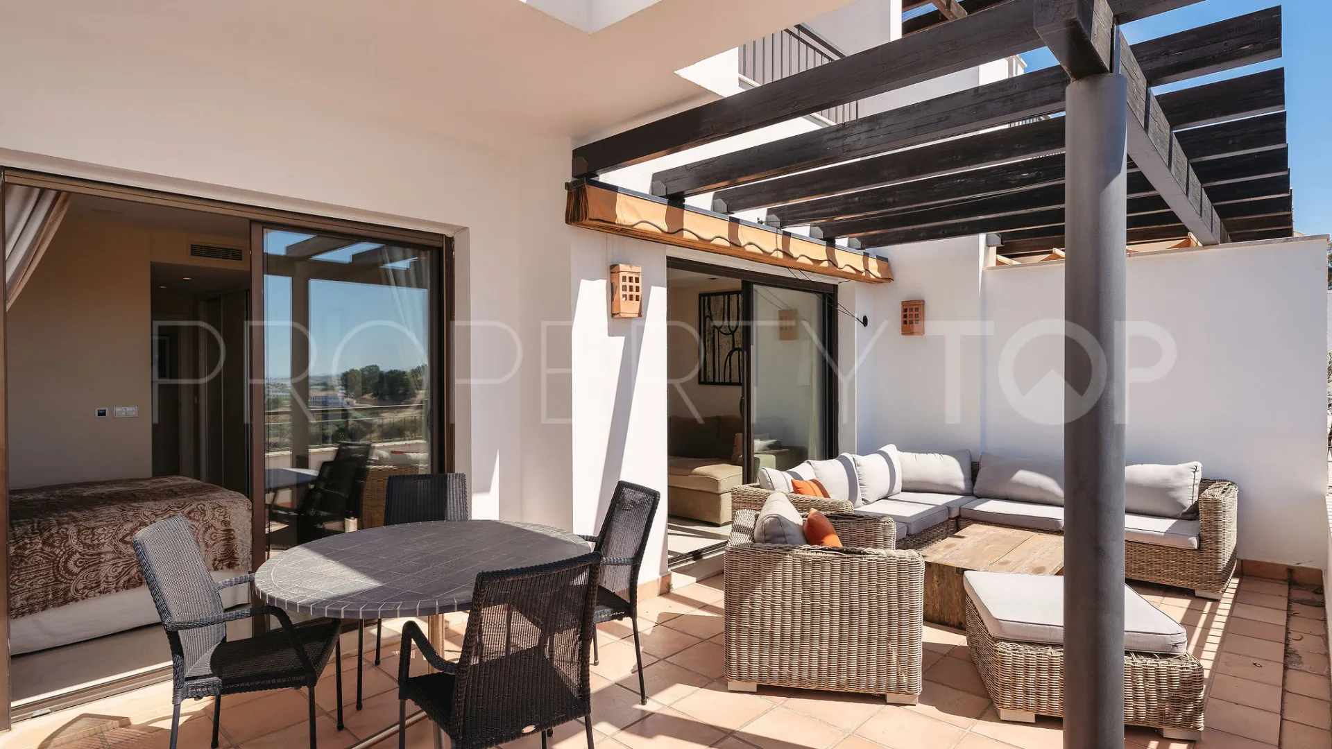 For sale penthouse in La Quinta Suites