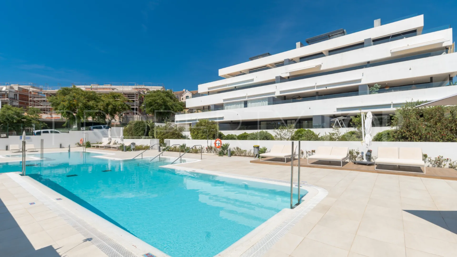 Ground floor apartment for sale in El Campanario Hills with 3 bedrooms