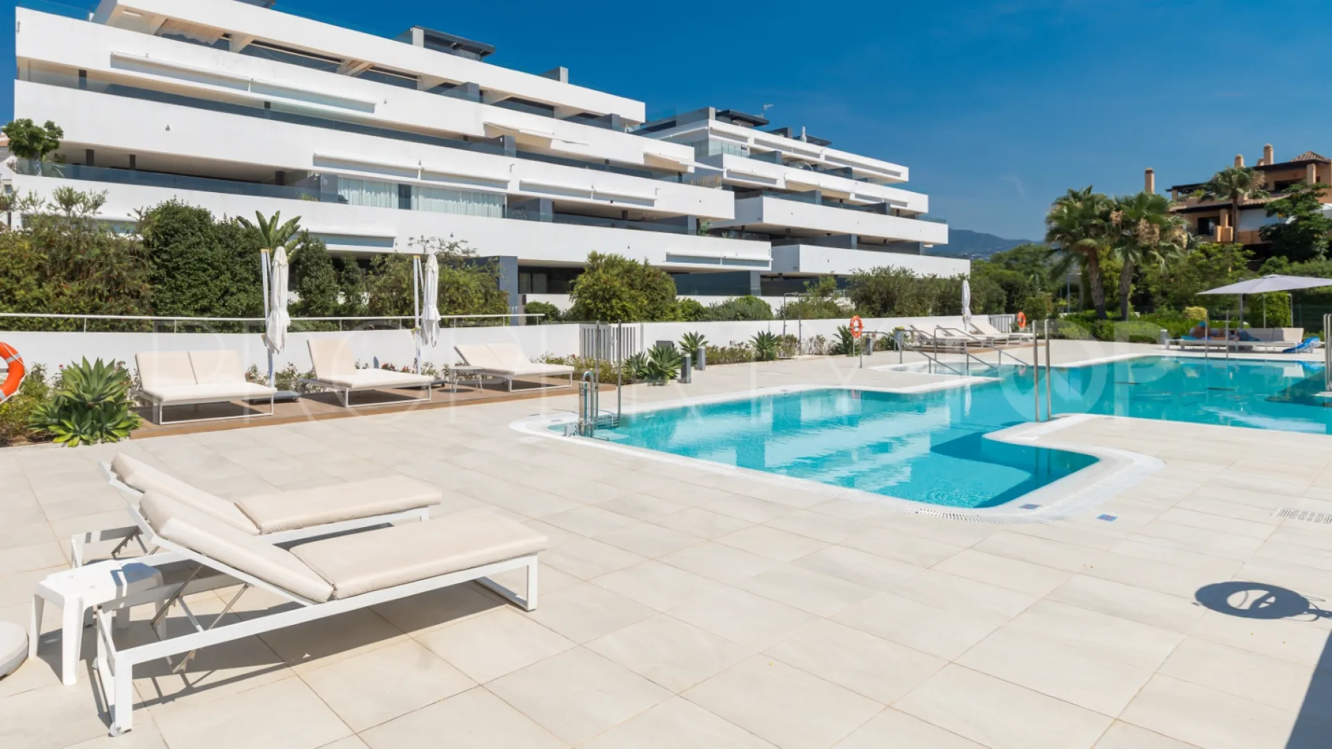 Ground floor apartment for sale in El Campanario Hills with 3 bedrooms