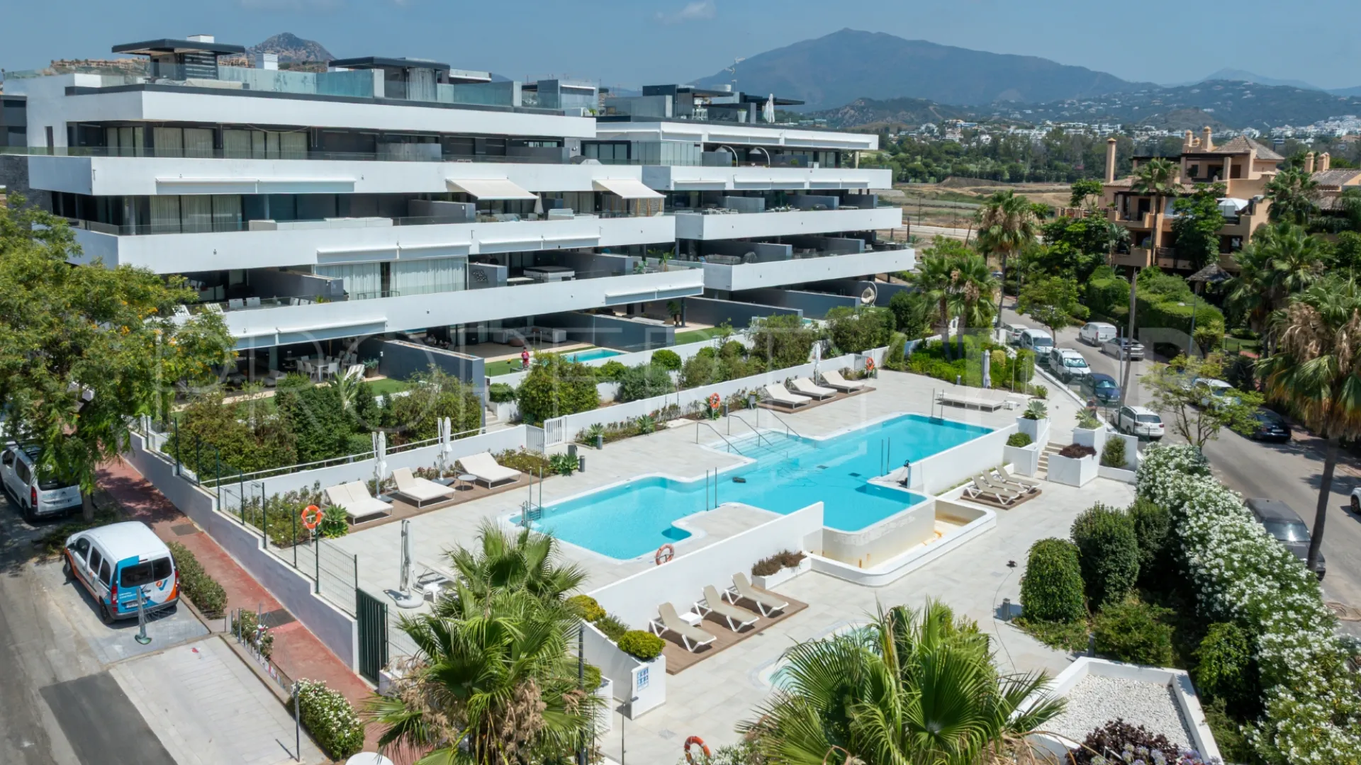 Ground floor apartment for sale in El Campanario Hills with 3 bedrooms