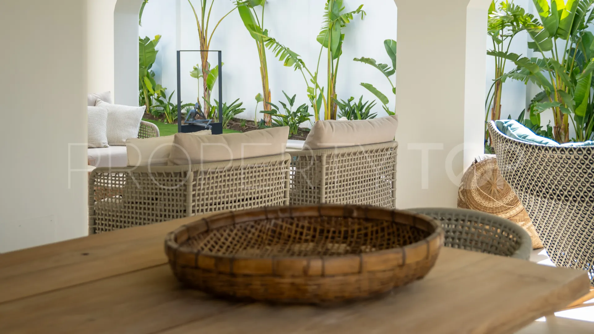 Casasola 5 bedrooms villa for sale