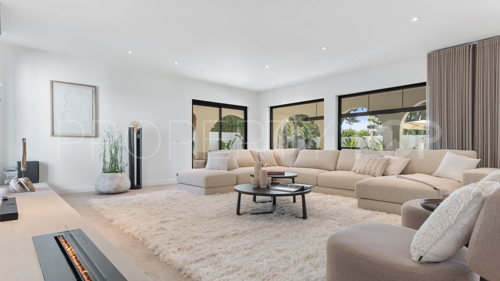 Casasola 5 bedrooms villa for sale