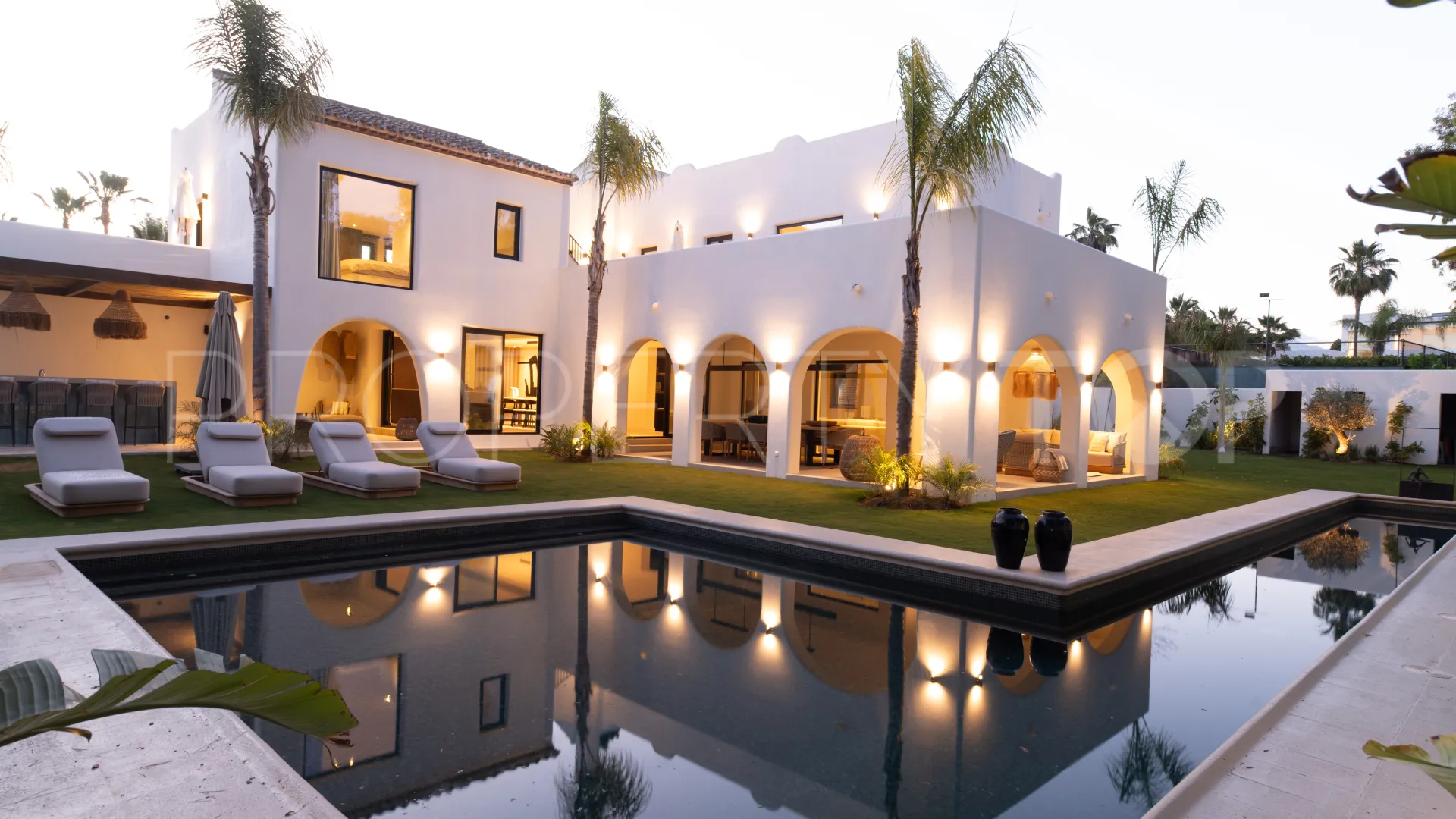 Casasola 5 bedrooms villa for sale