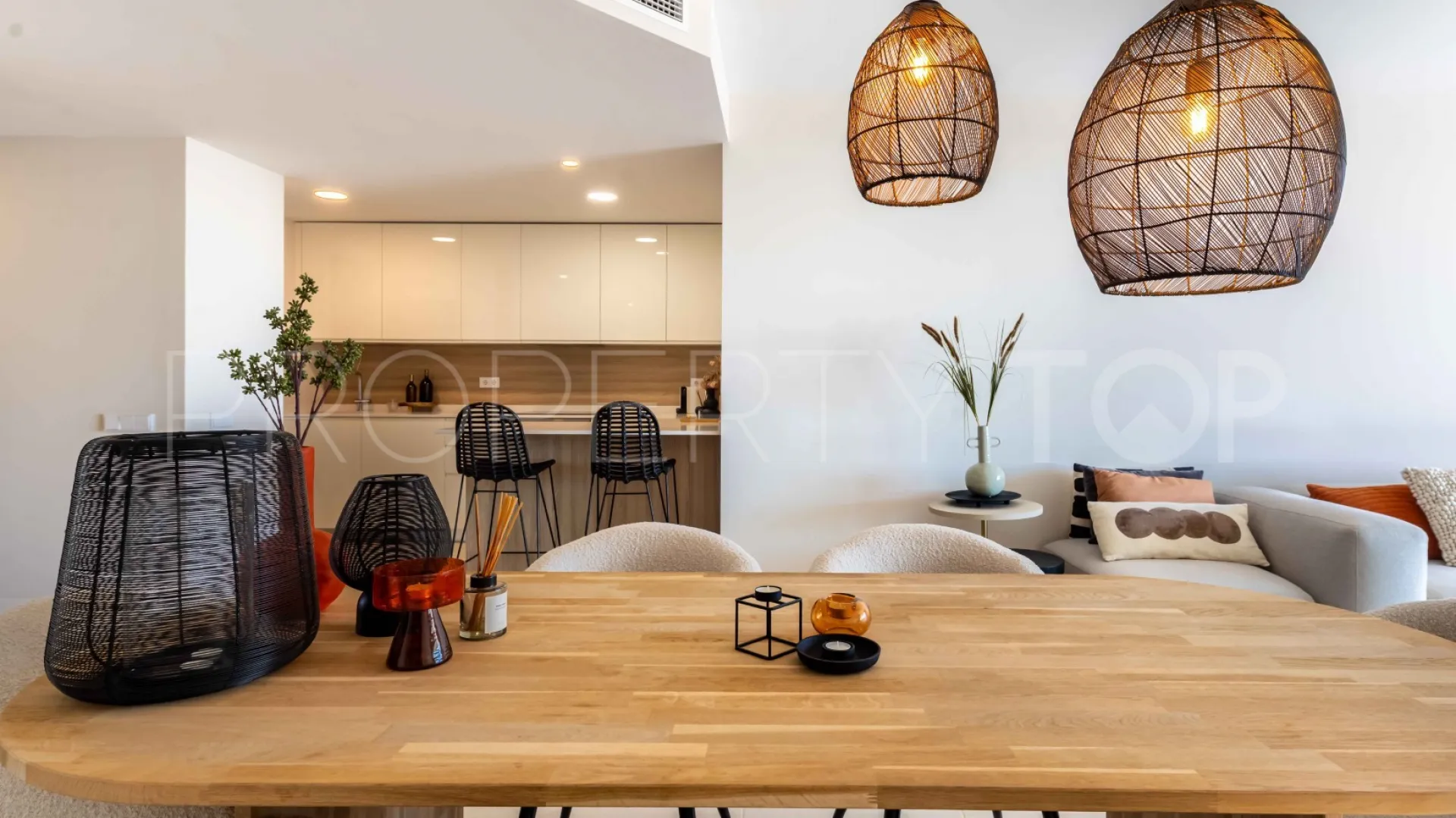 Se vende apartamento en Selwo de 3 dormitorios
