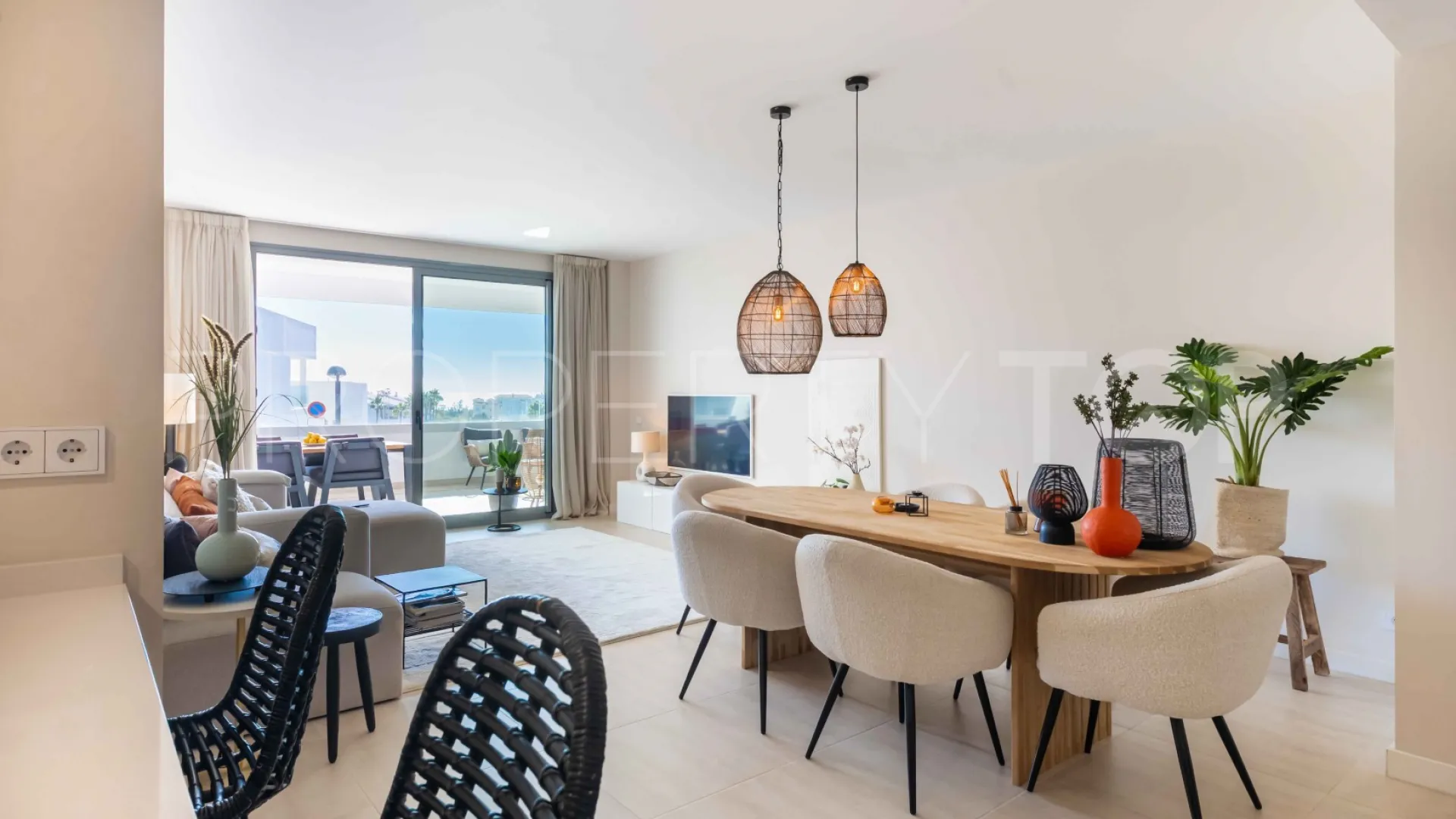 Se vende apartamento en Selwo de 3 dormitorios