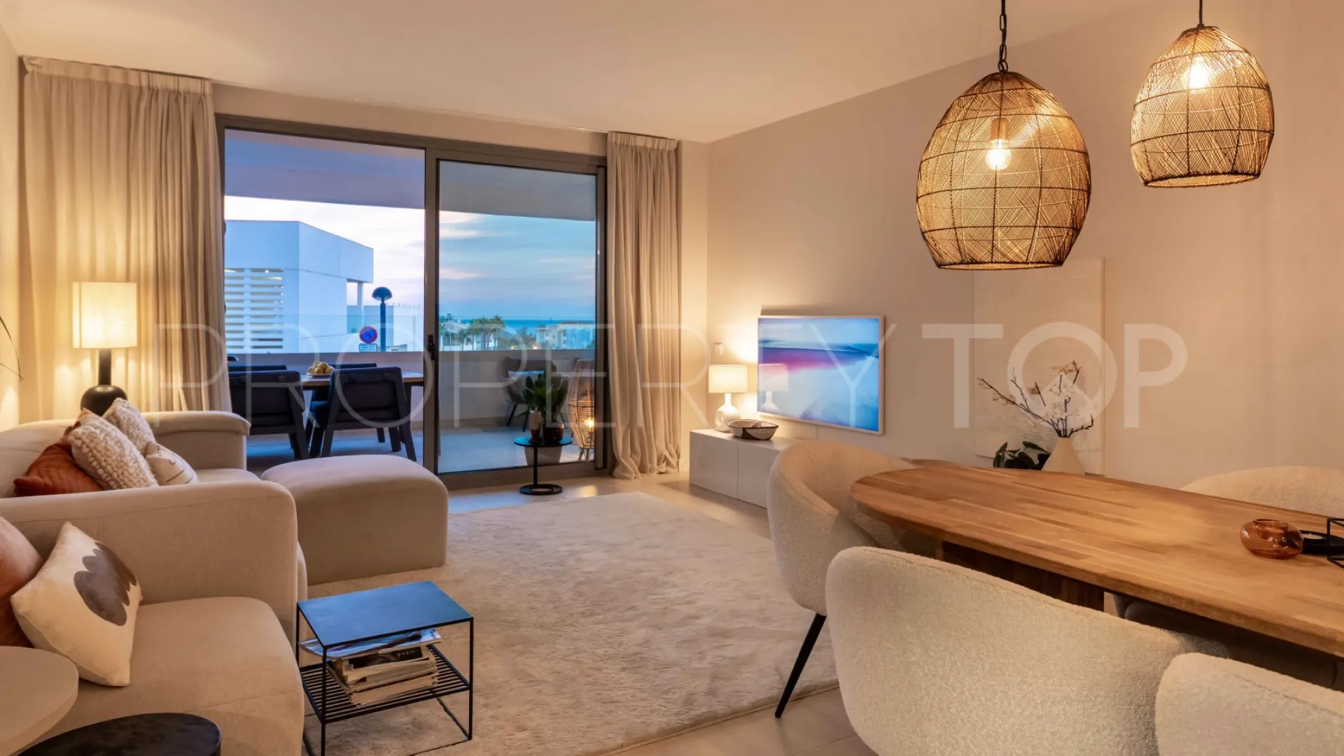 Se vende apartamento en Selwo de 3 dormitorios