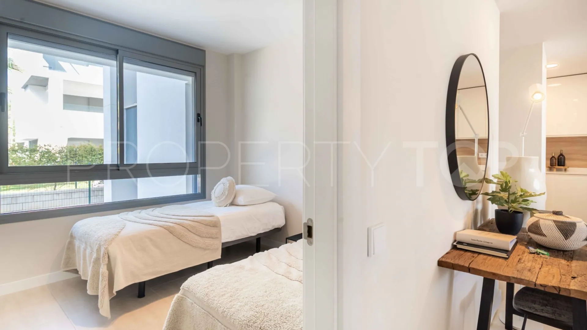 Se vende apartamento en Selwo de 3 dormitorios