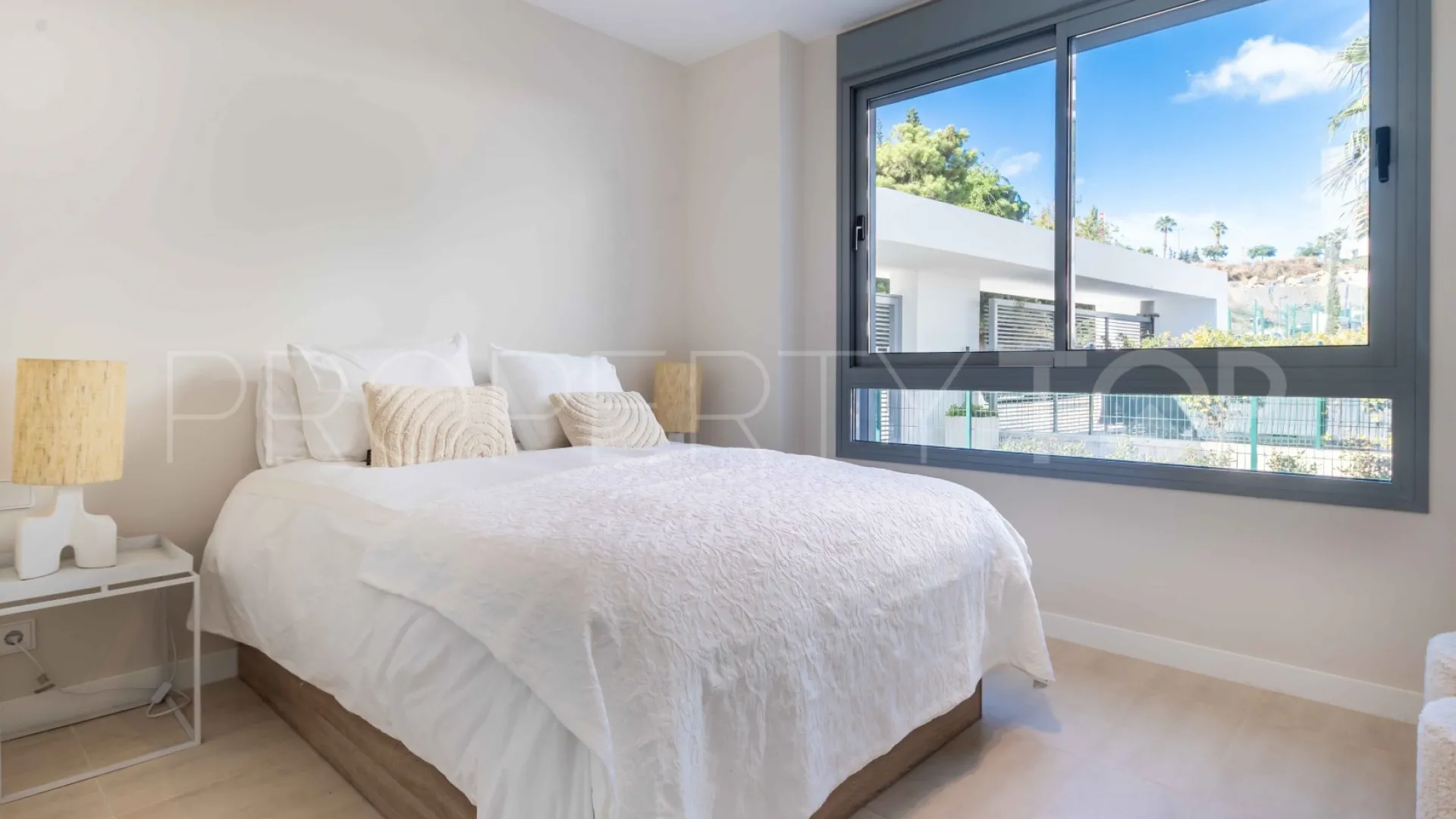 Se vende apartamento en Selwo de 3 dormitorios