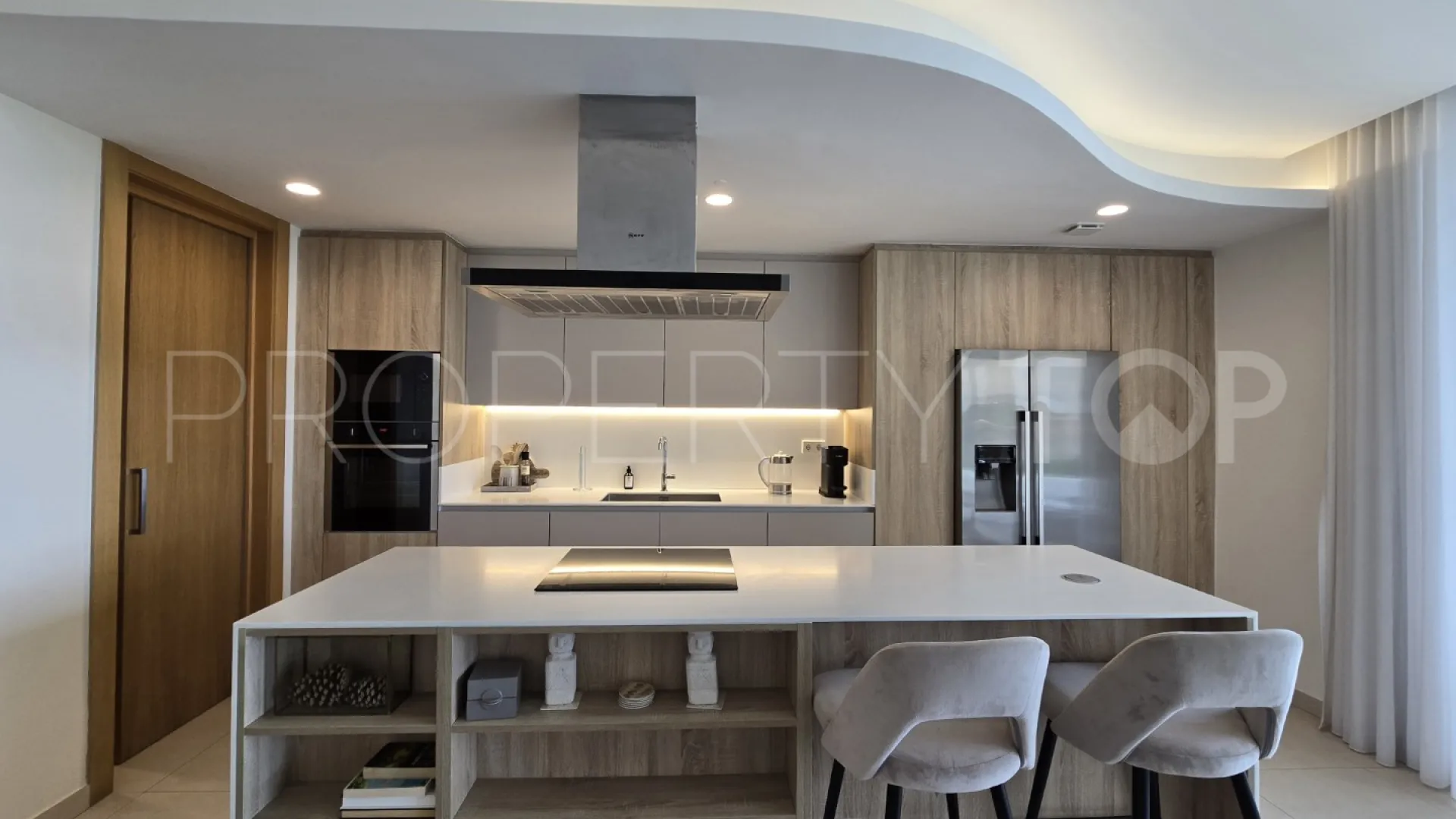 For sale Real de La Quinta ground floor apartment with 3 bedrooms