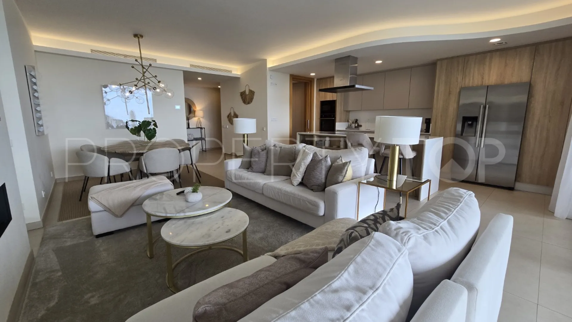 For sale Real de La Quinta ground floor apartment with 3 bedrooms