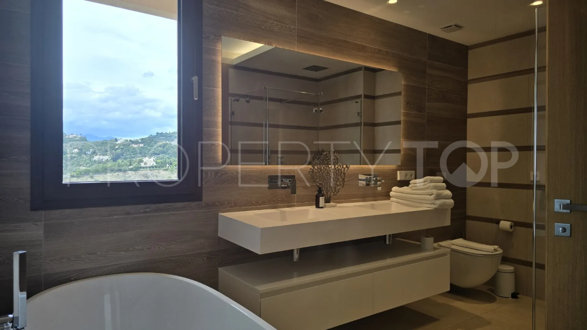 For sale Real de La Quinta ground floor apartment with 3 bedrooms
