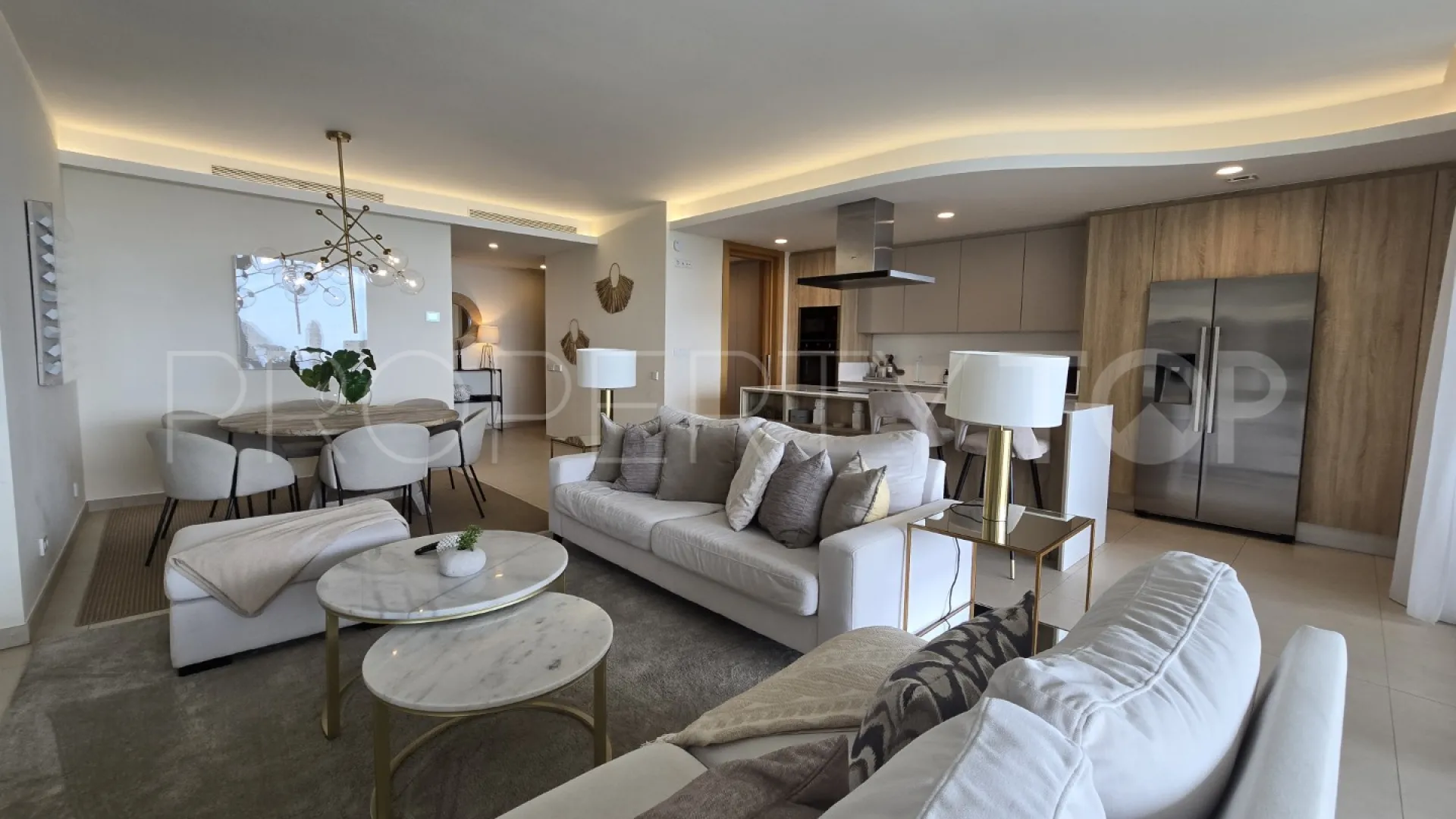 For sale Real de La Quinta ground floor apartment with 3 bedrooms