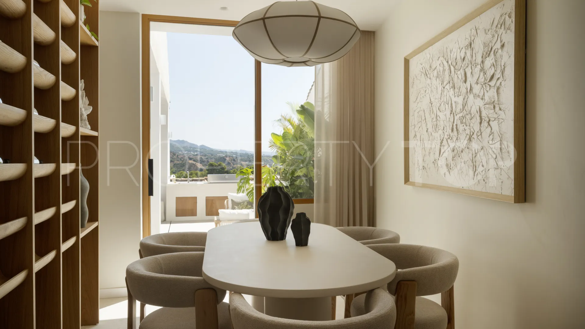 Comprar adosado de 4 dormitorios en Nueva Andalucia