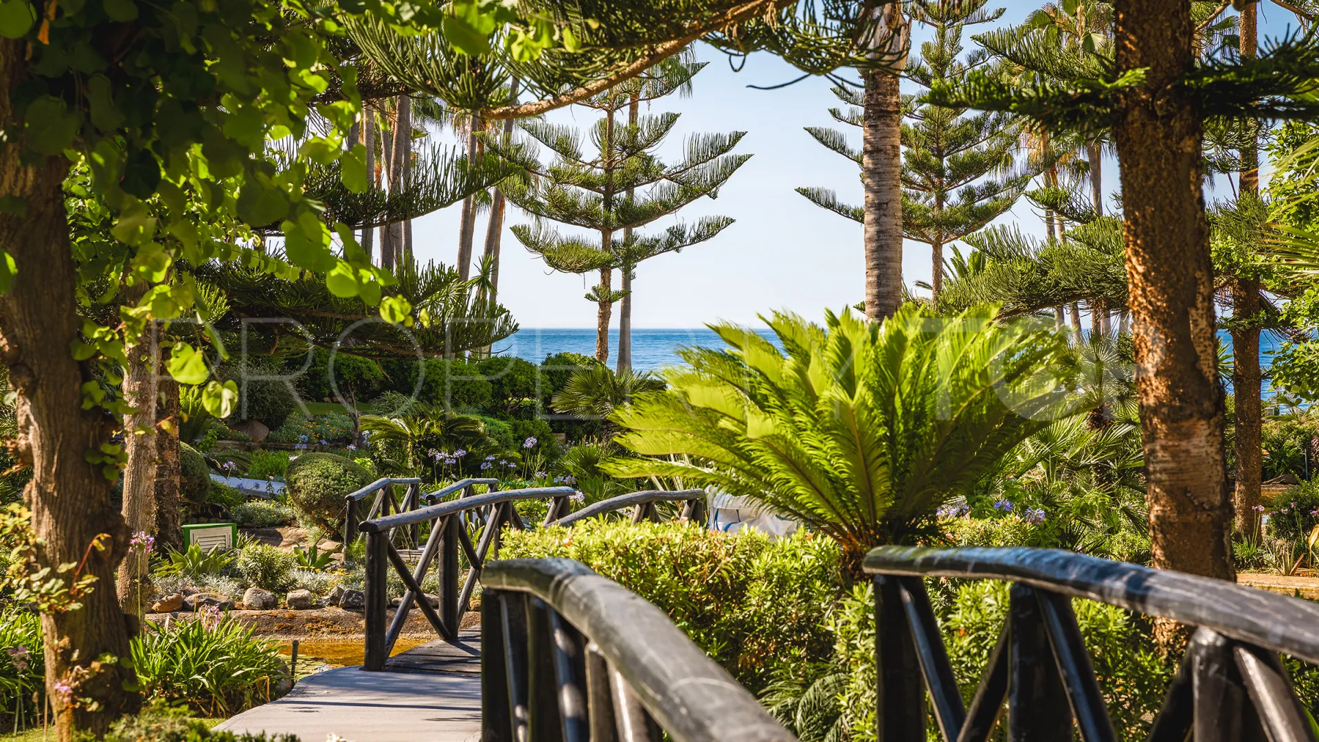 For sale apartment in Marina Puente Romano