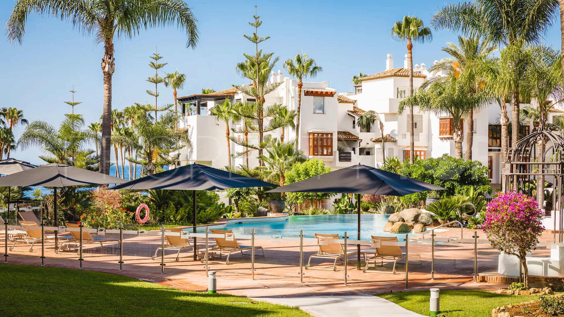 For sale apartment in Marina Puente Romano