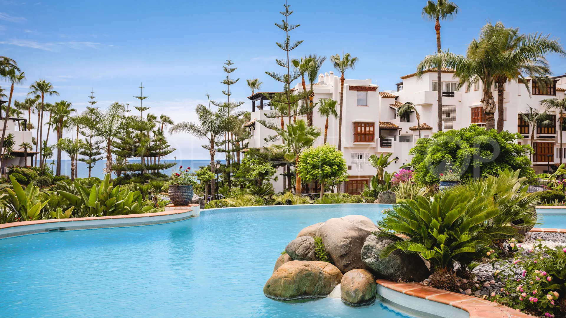 For sale apartment in Marina Puente Romano