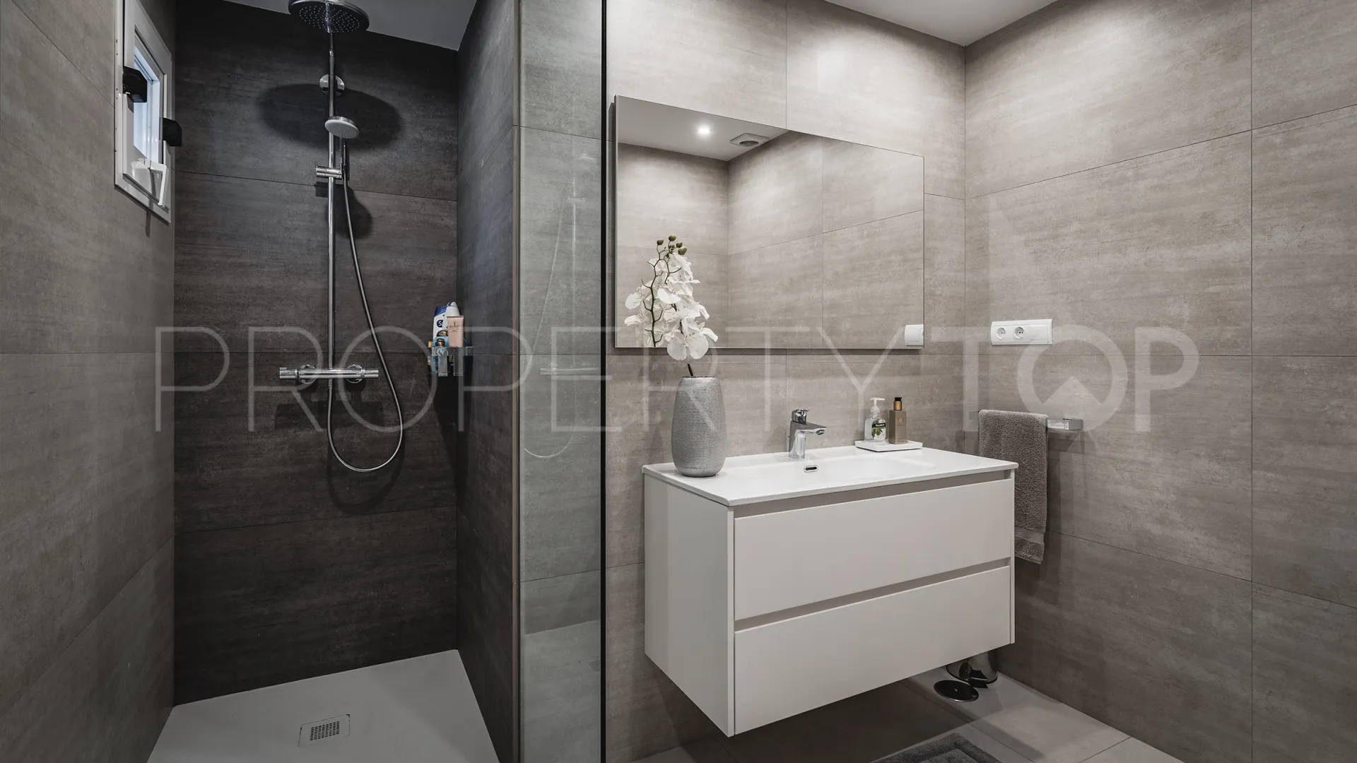 For sale apartment in Marina Puente Romano
