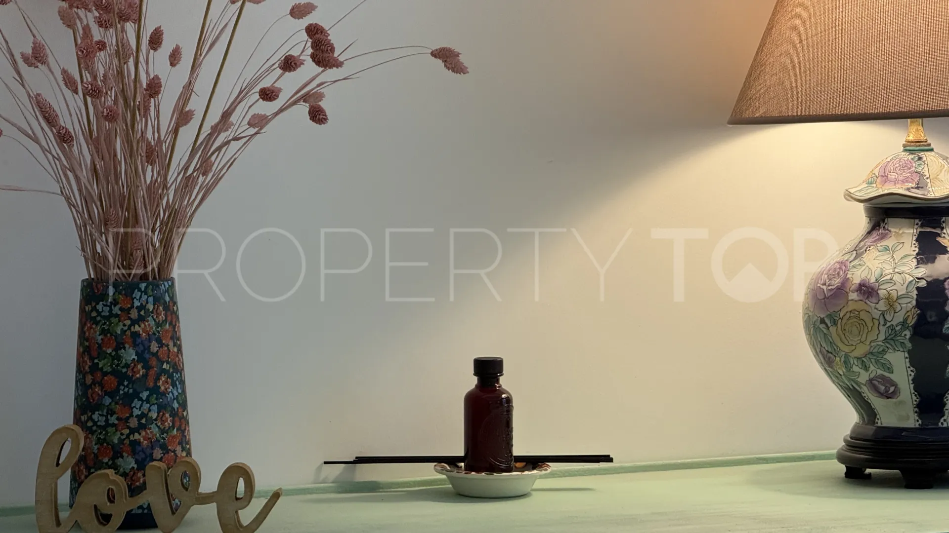 Apartamento planta baja en venta en Puente Romano II con 2 dormitorios