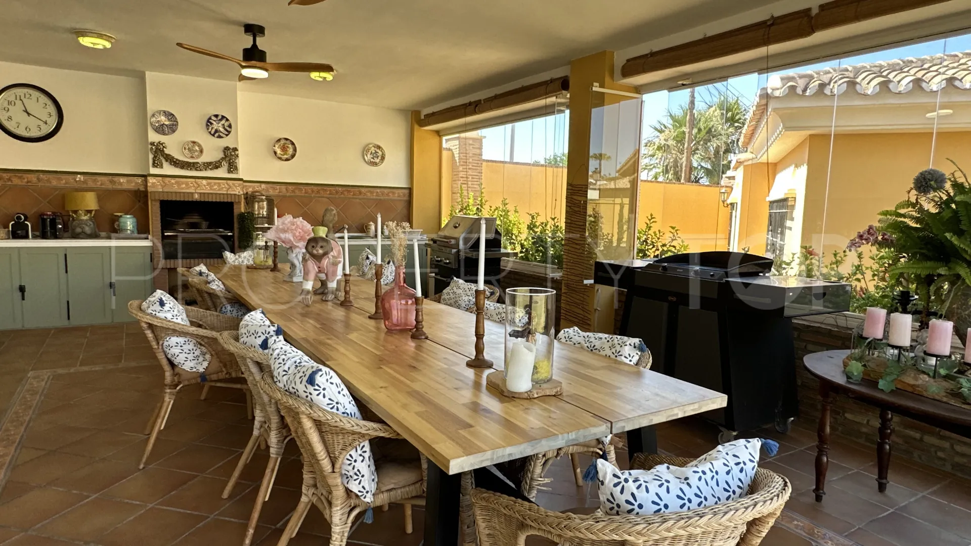 Villa en venta en Rincon de la Victoria