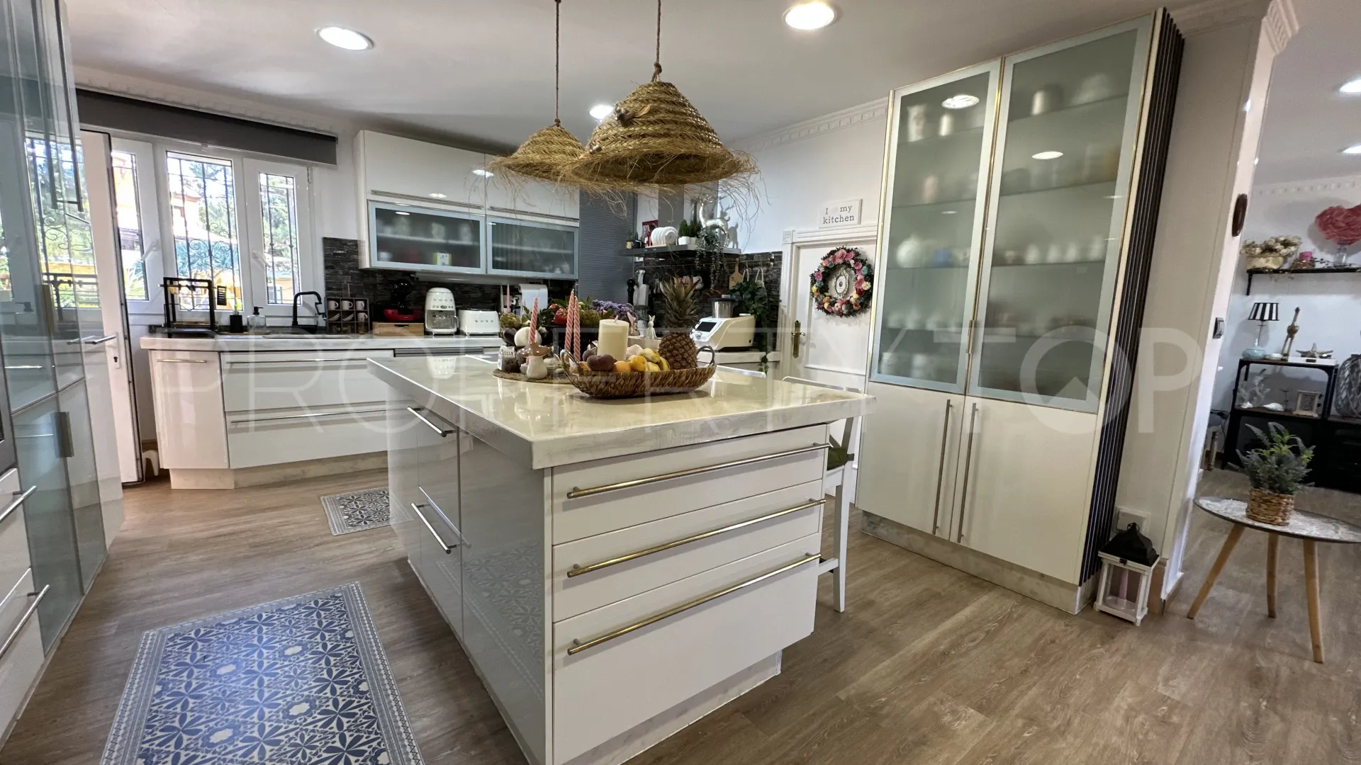 Villa en venta en Rincon de la Victoria