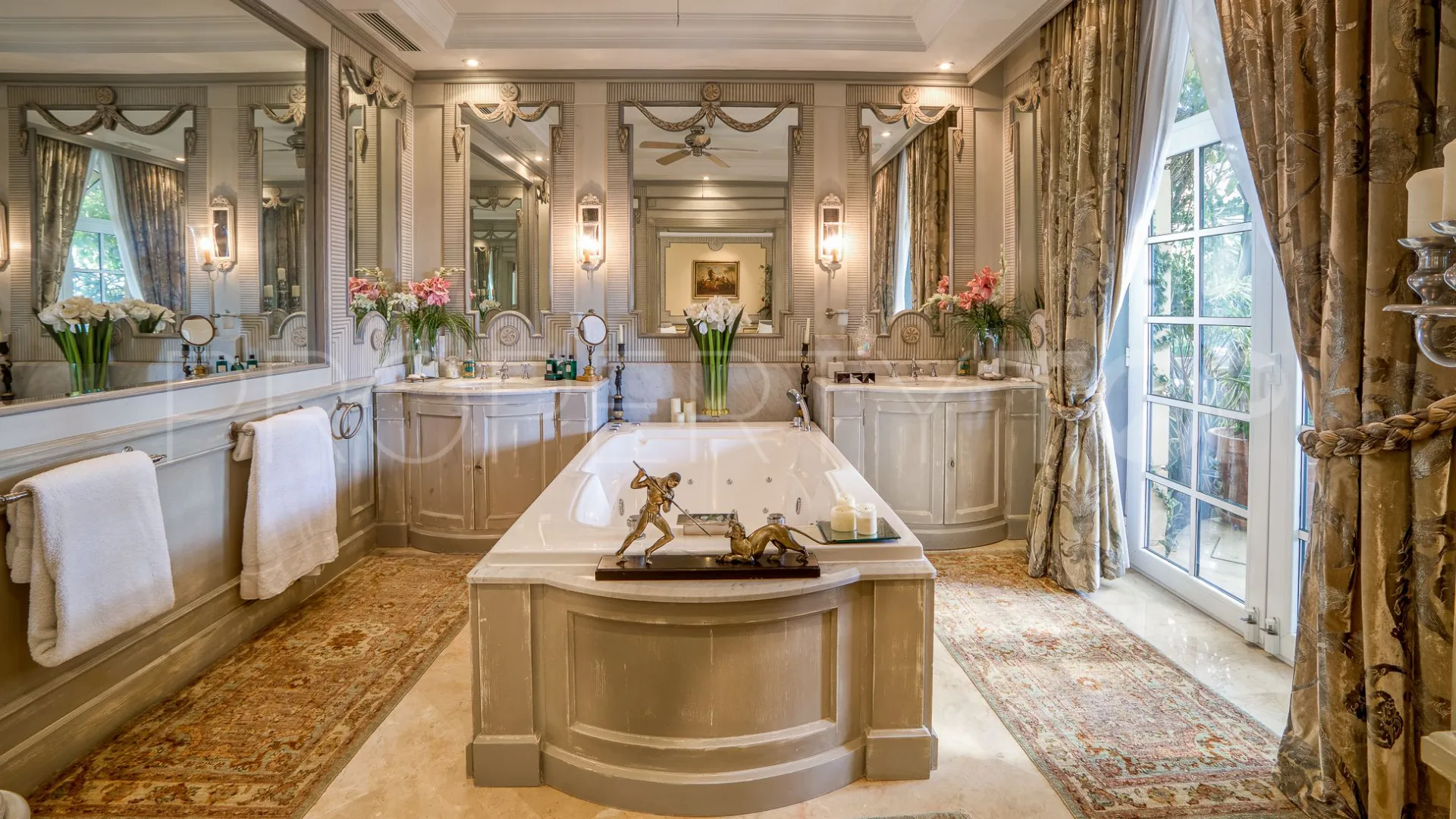 Comprar mansion en Mijas Costa