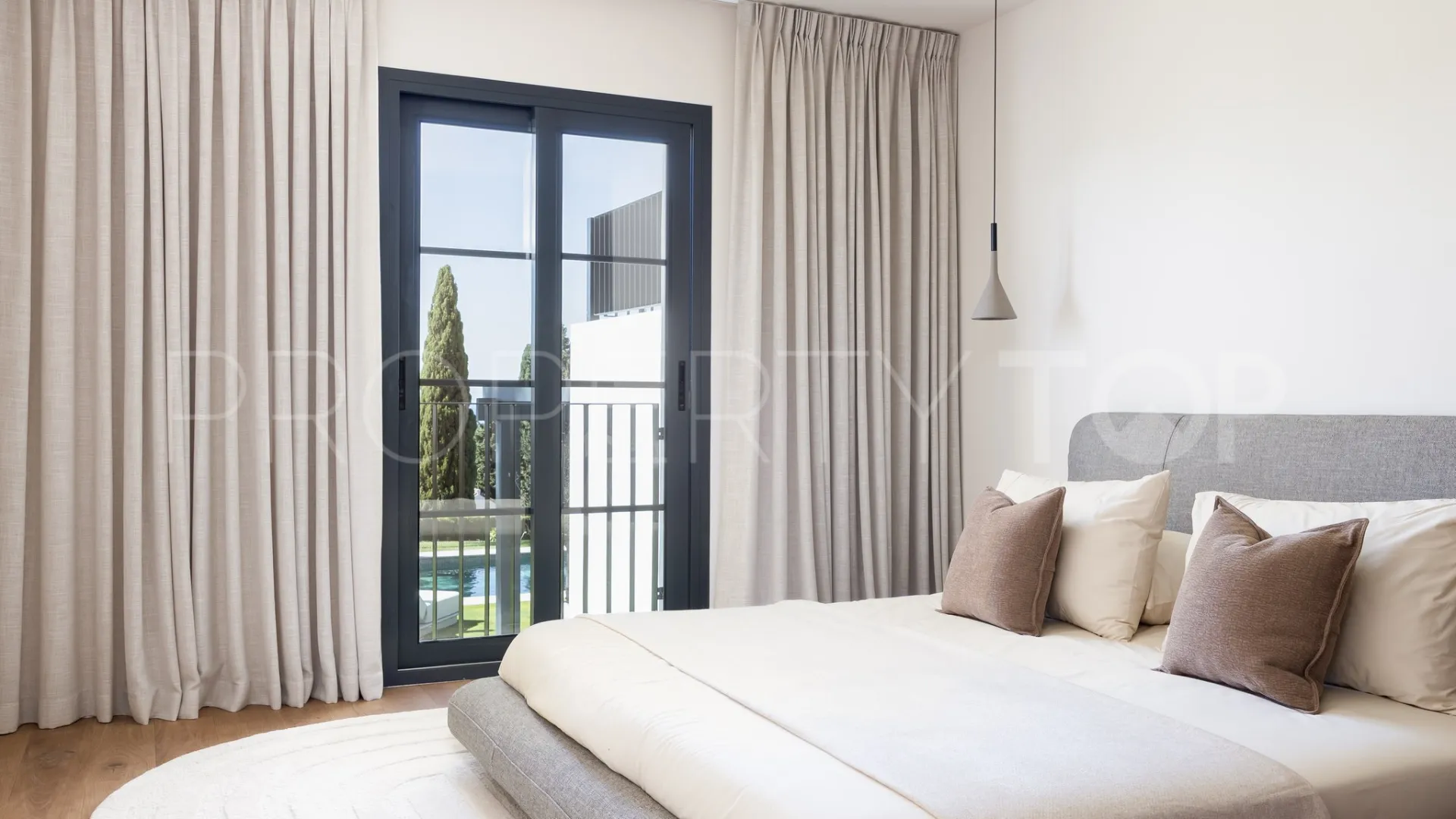 Comprar villa en Los Altos del Paraiso con 4 dormitorios