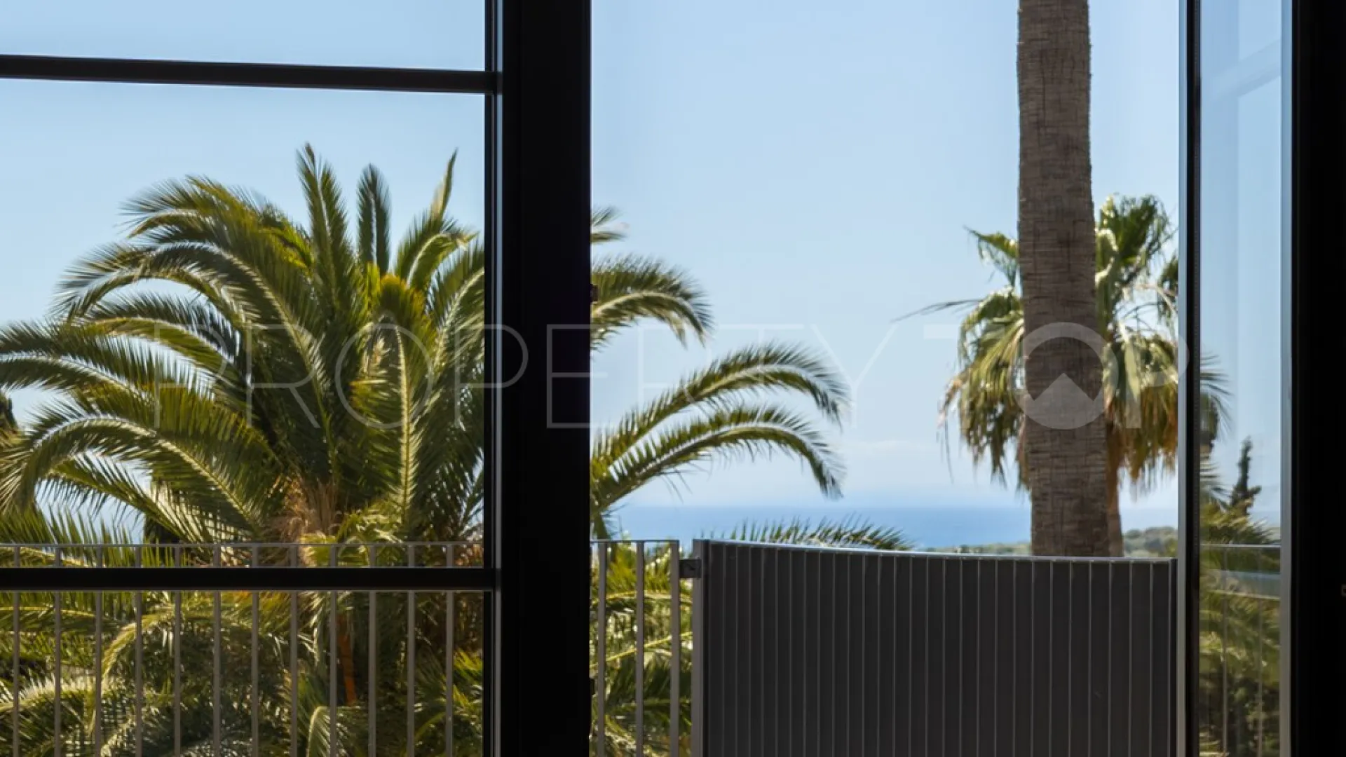 Comprar villa en Los Altos del Paraiso con 4 dormitorios