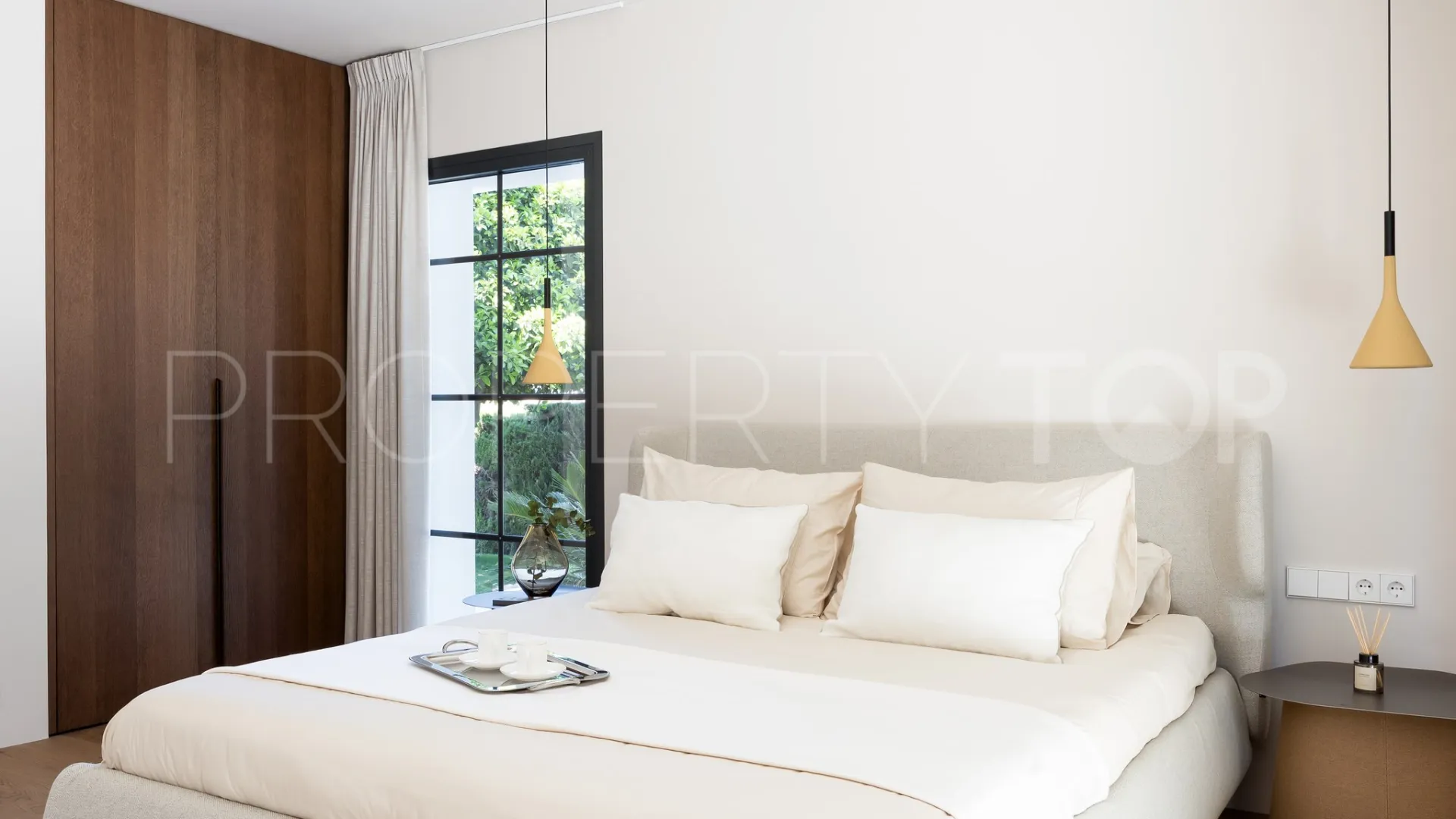 Comprar villa en Los Altos del Paraiso con 4 dormitorios