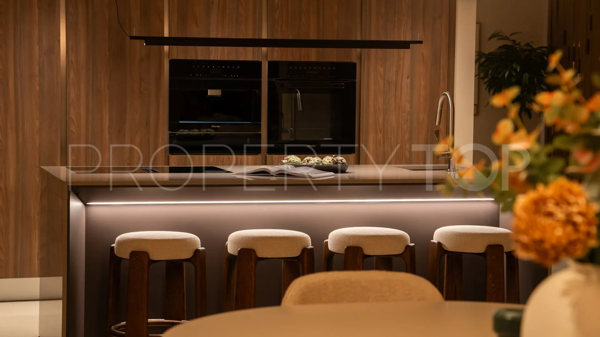 Comprar villa en Los Altos del Paraiso con 4 dormitorios