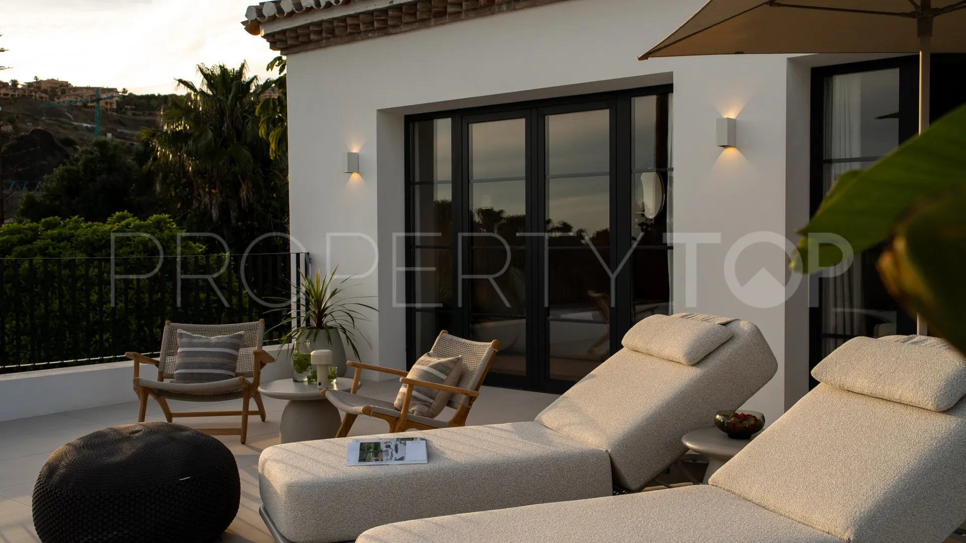 Comprar villa en Los Altos del Paraiso con 4 dormitorios