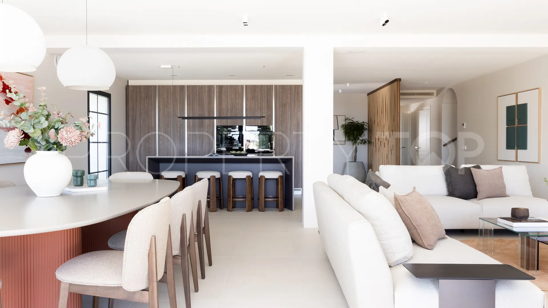 Comprar villa en Los Altos del Paraiso con 4 dormitorios