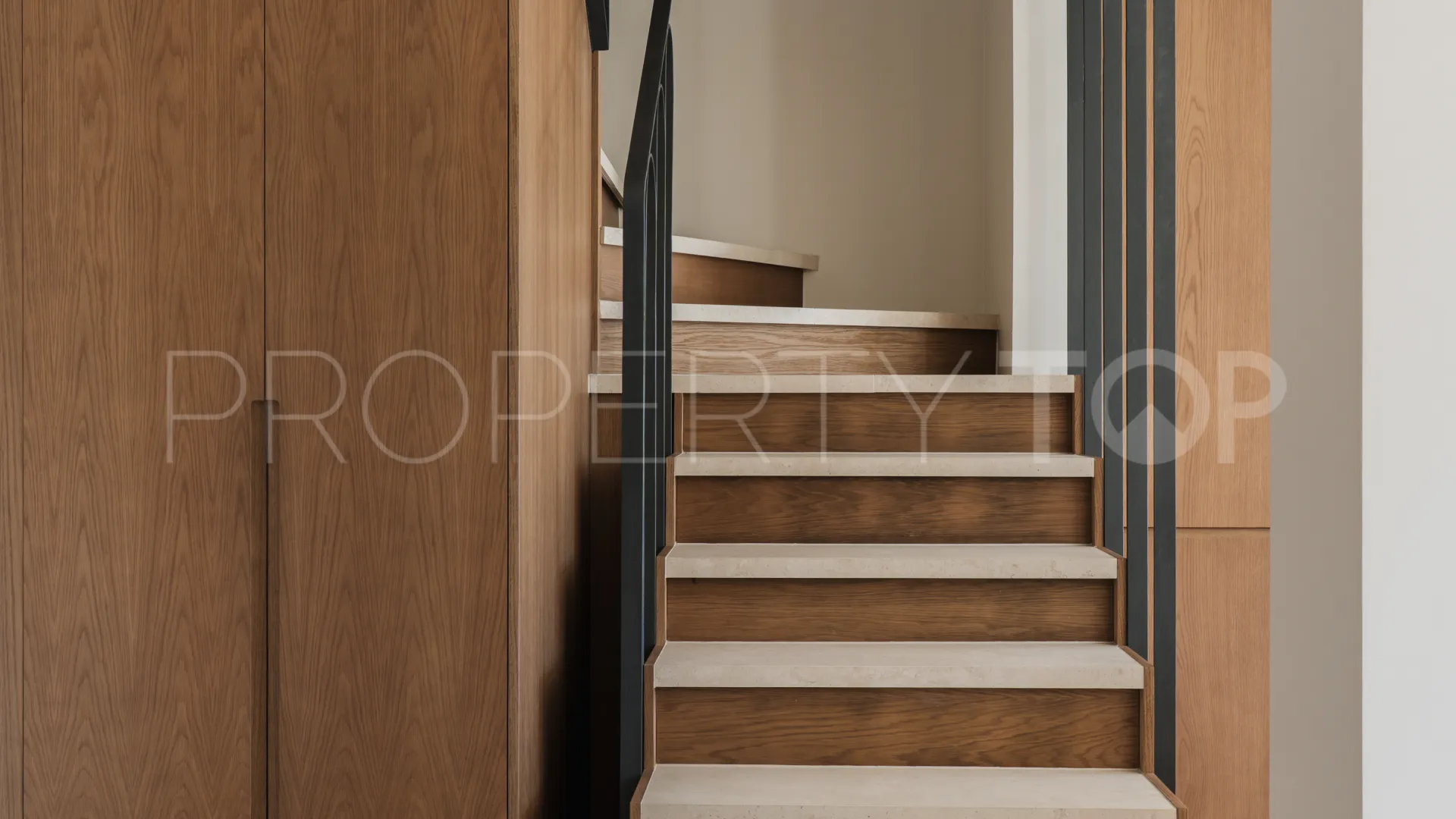 For sale town house with 4 bedrooms in La Quinta Hills