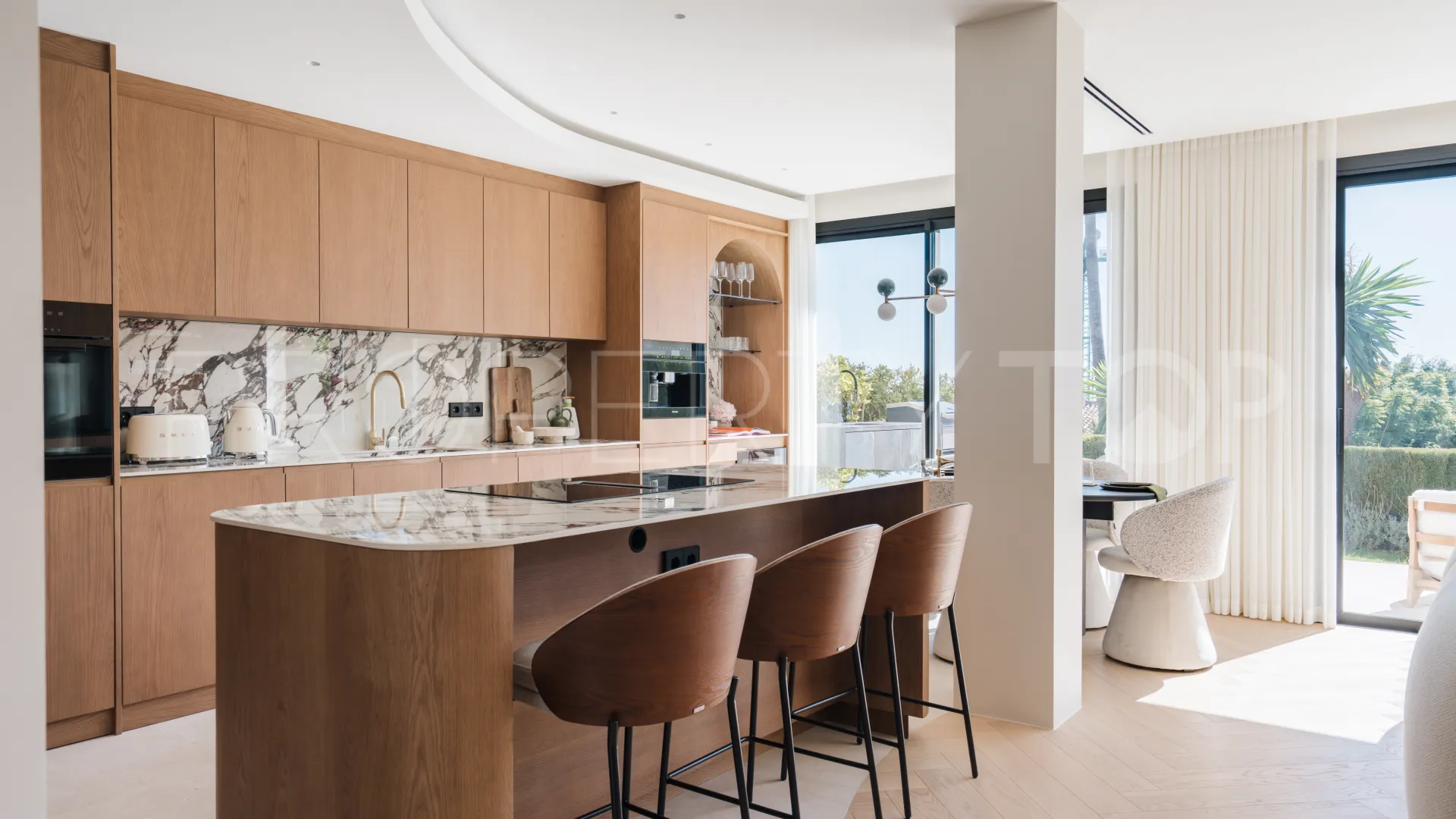 For sale town house with 4 bedrooms in La Quinta Hills