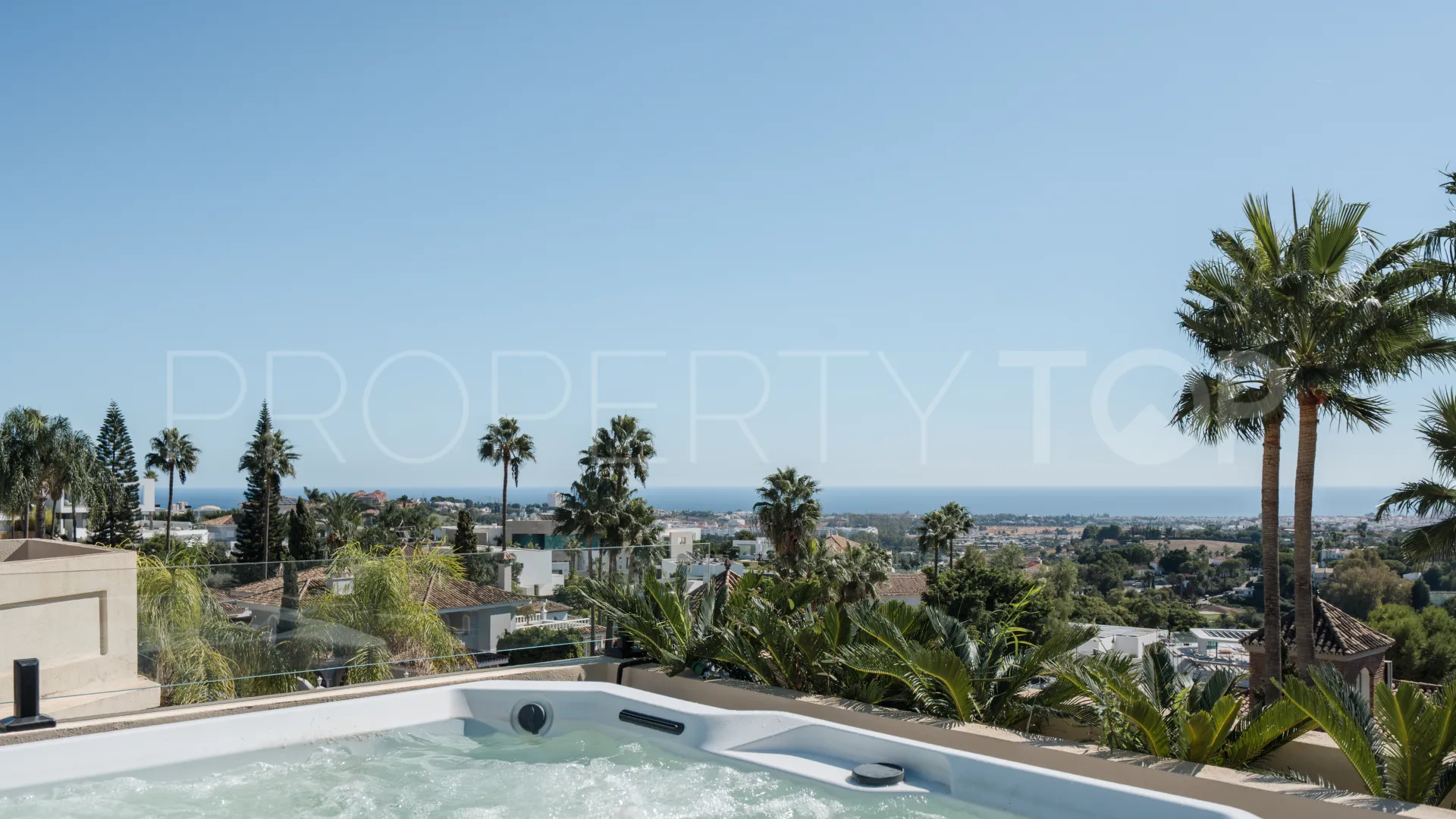 For sale town house with 4 bedrooms in La Quinta Hills