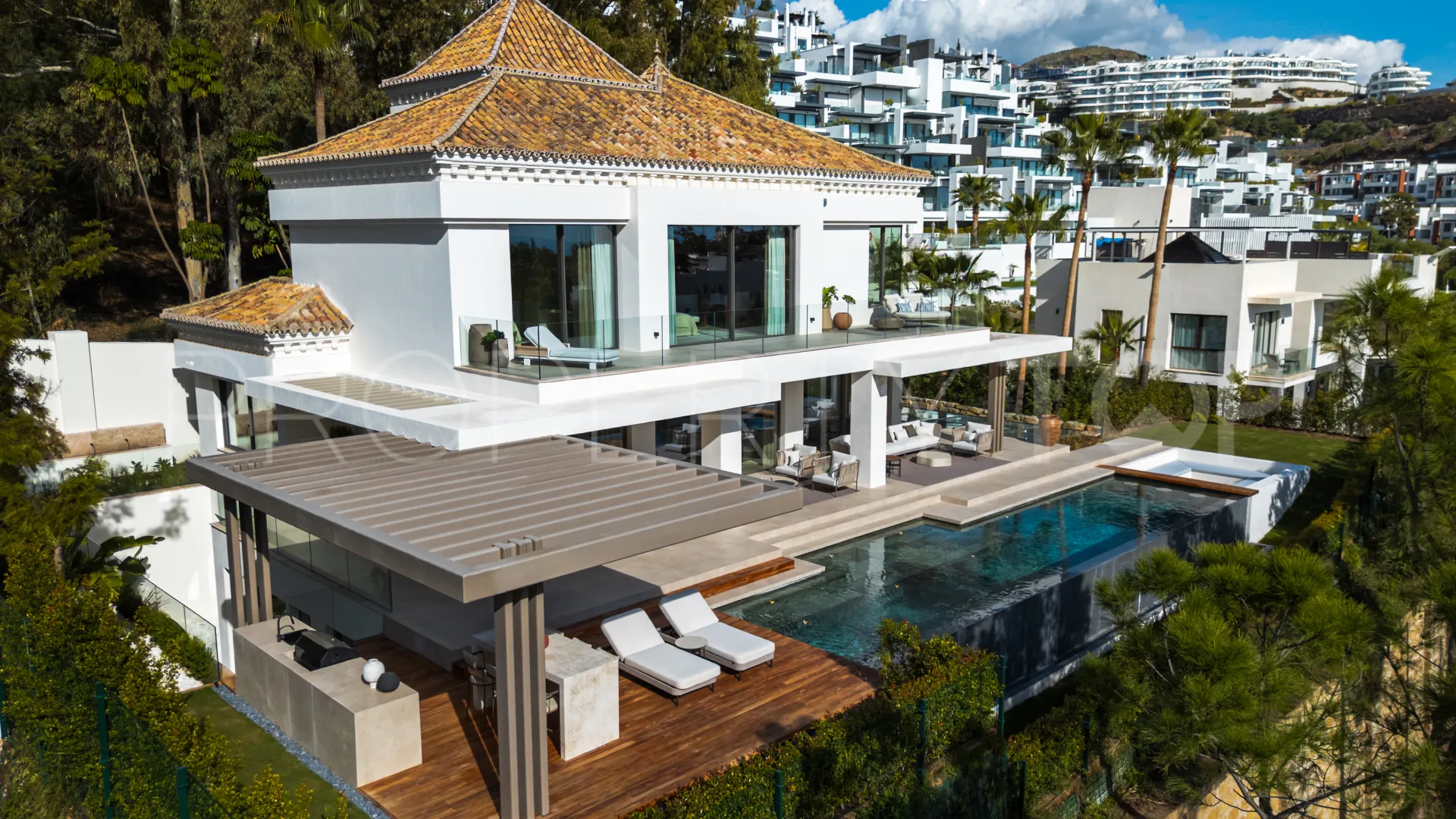 6 bedrooms villa in La Quinta for sale